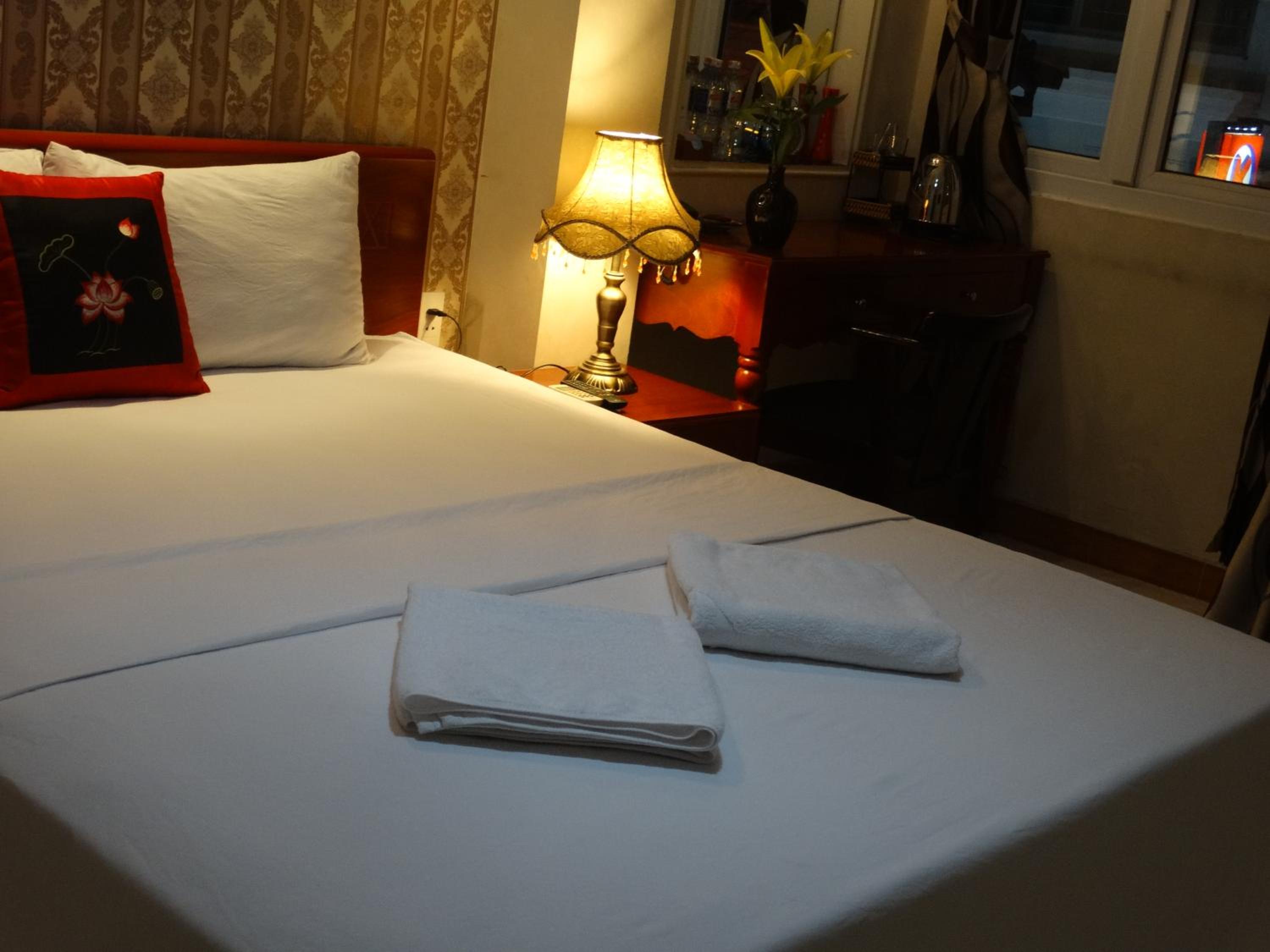 Hoai Pho Hotel