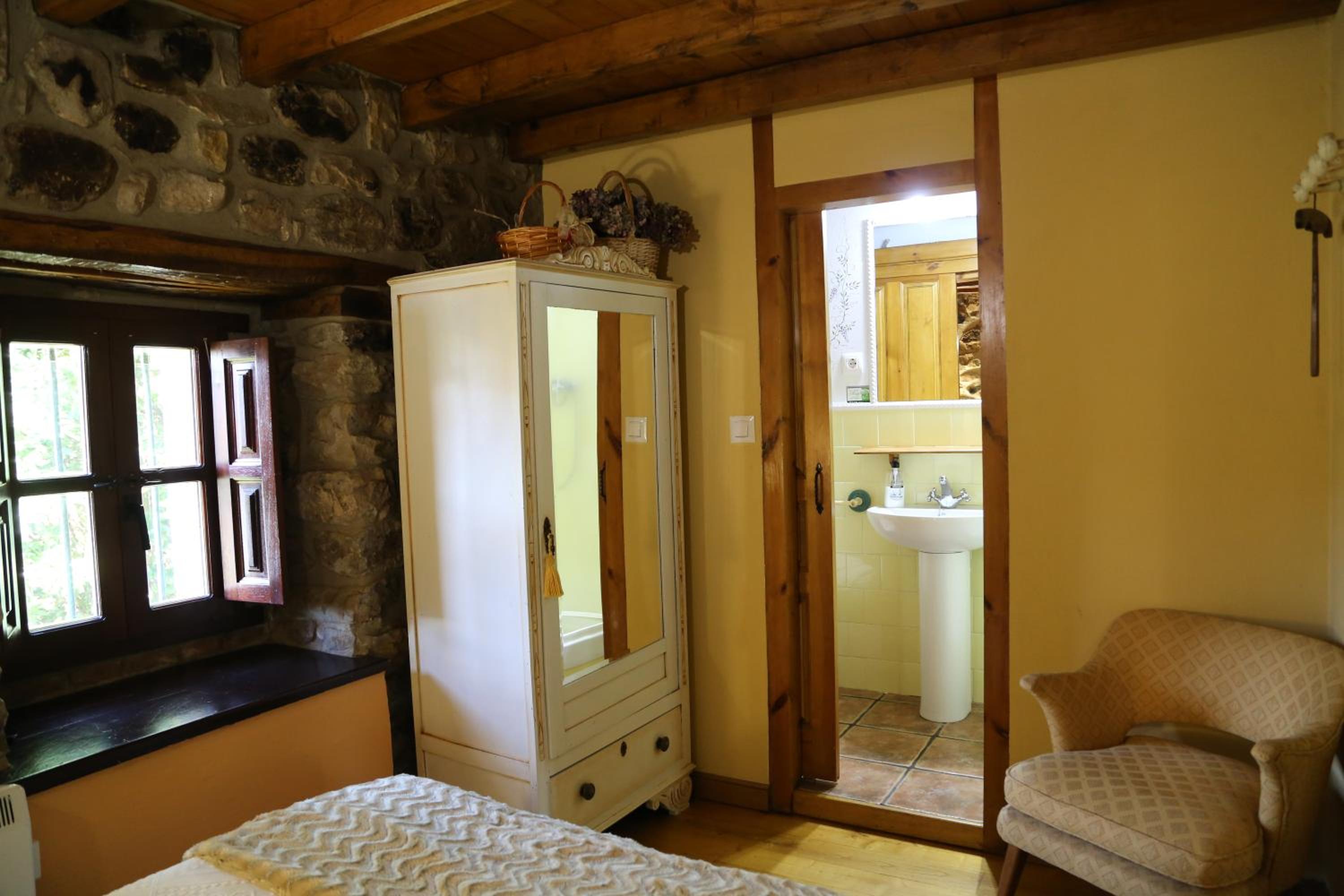 Apartamentos Rurales La Casa Vieja De Silió