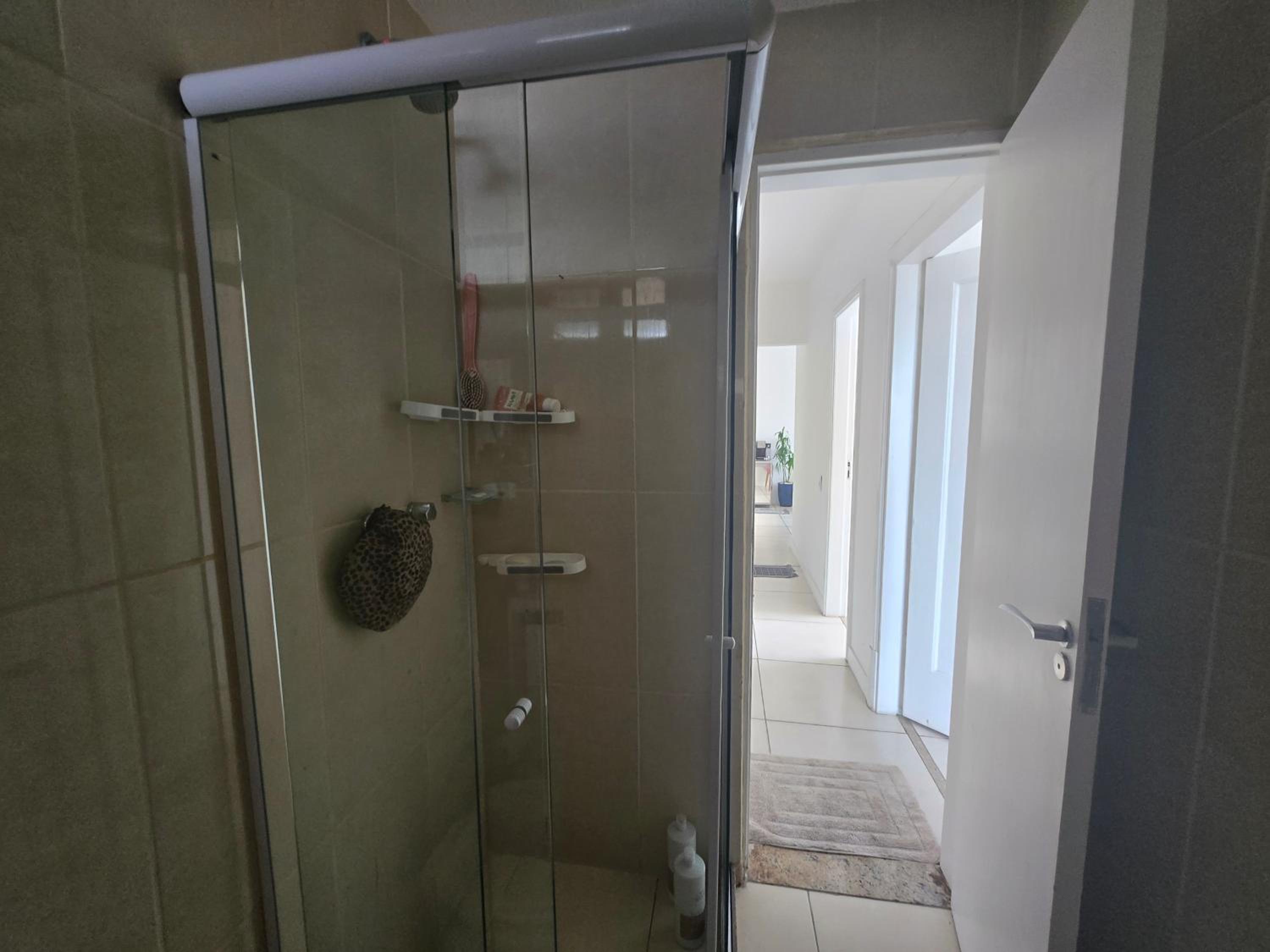 Apartamento espaçoso com vista mar Copacabana