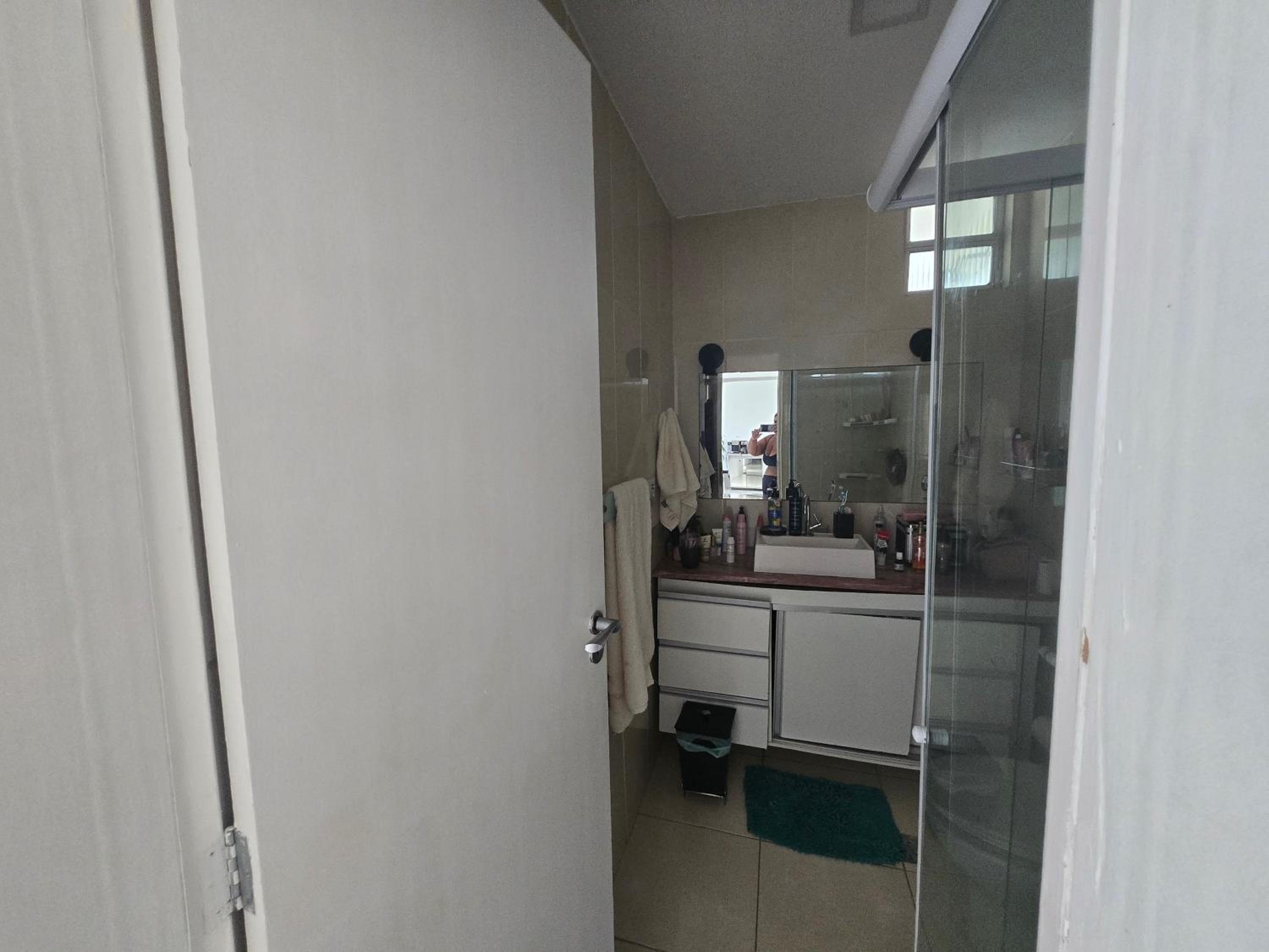 Apartamento espaçoso com vista mar Copacabana