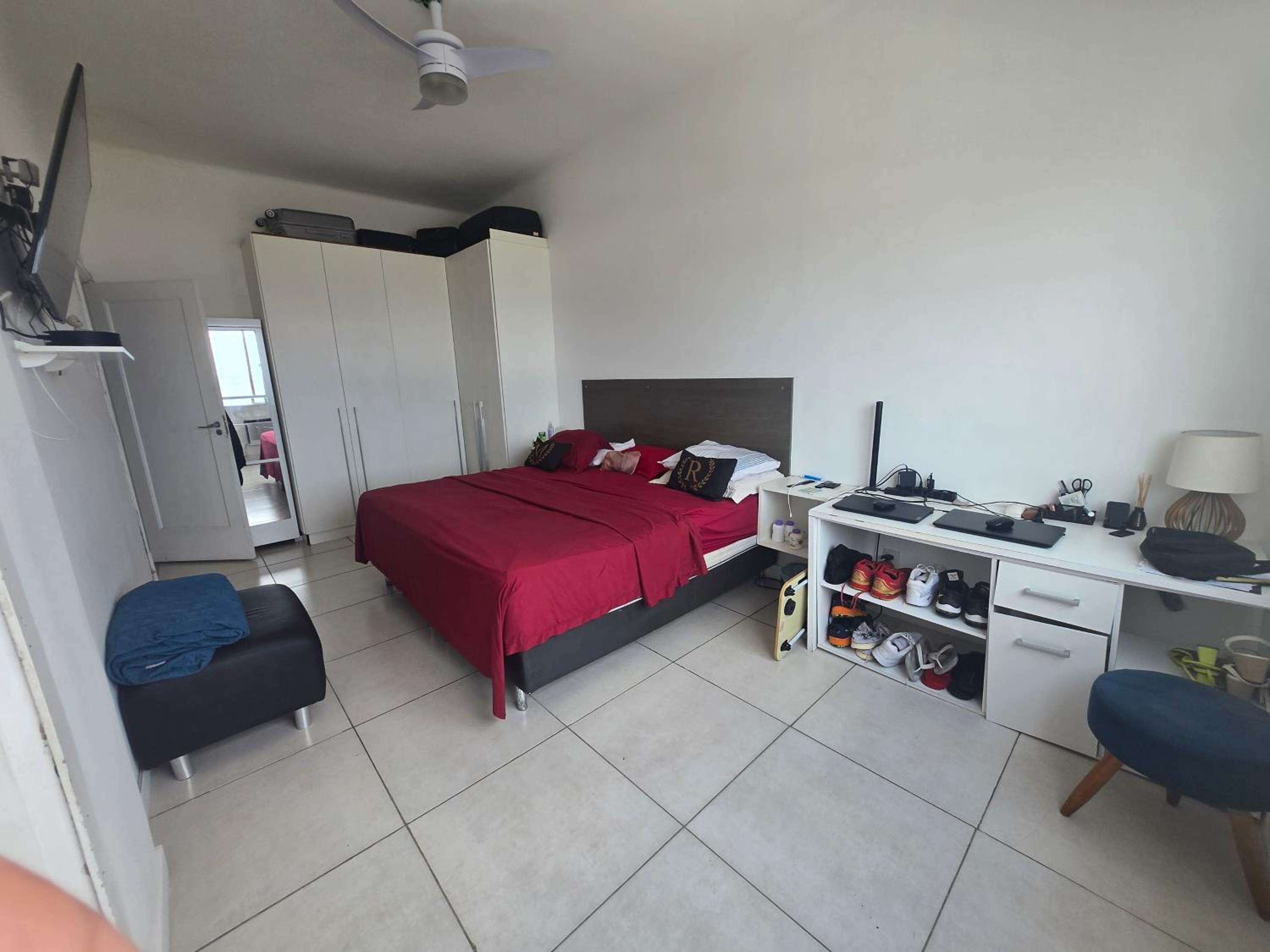 Apartamento espaçoso com vista mar Copacabana