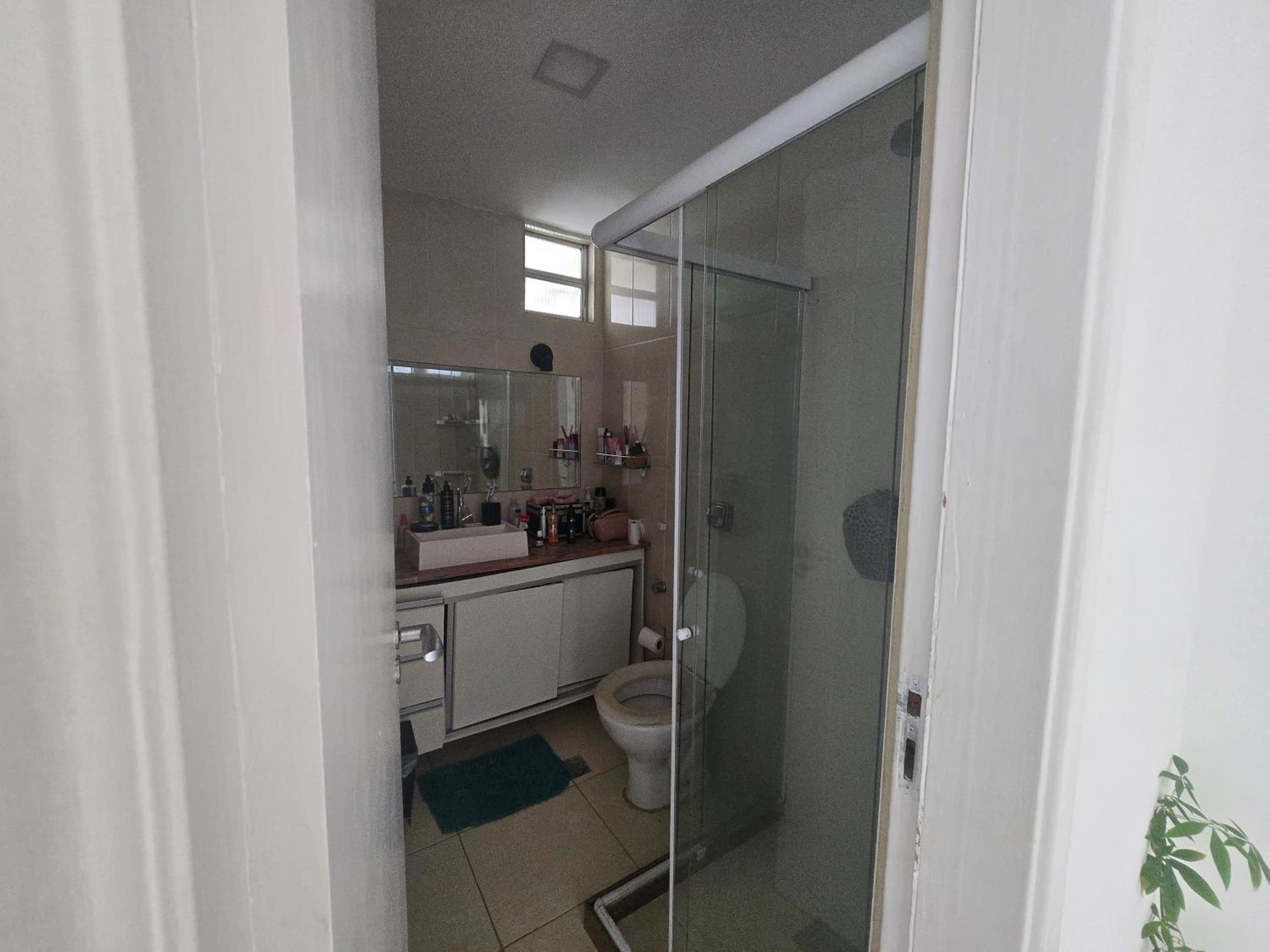 Apartamento espaçoso com vista mar Copacabana