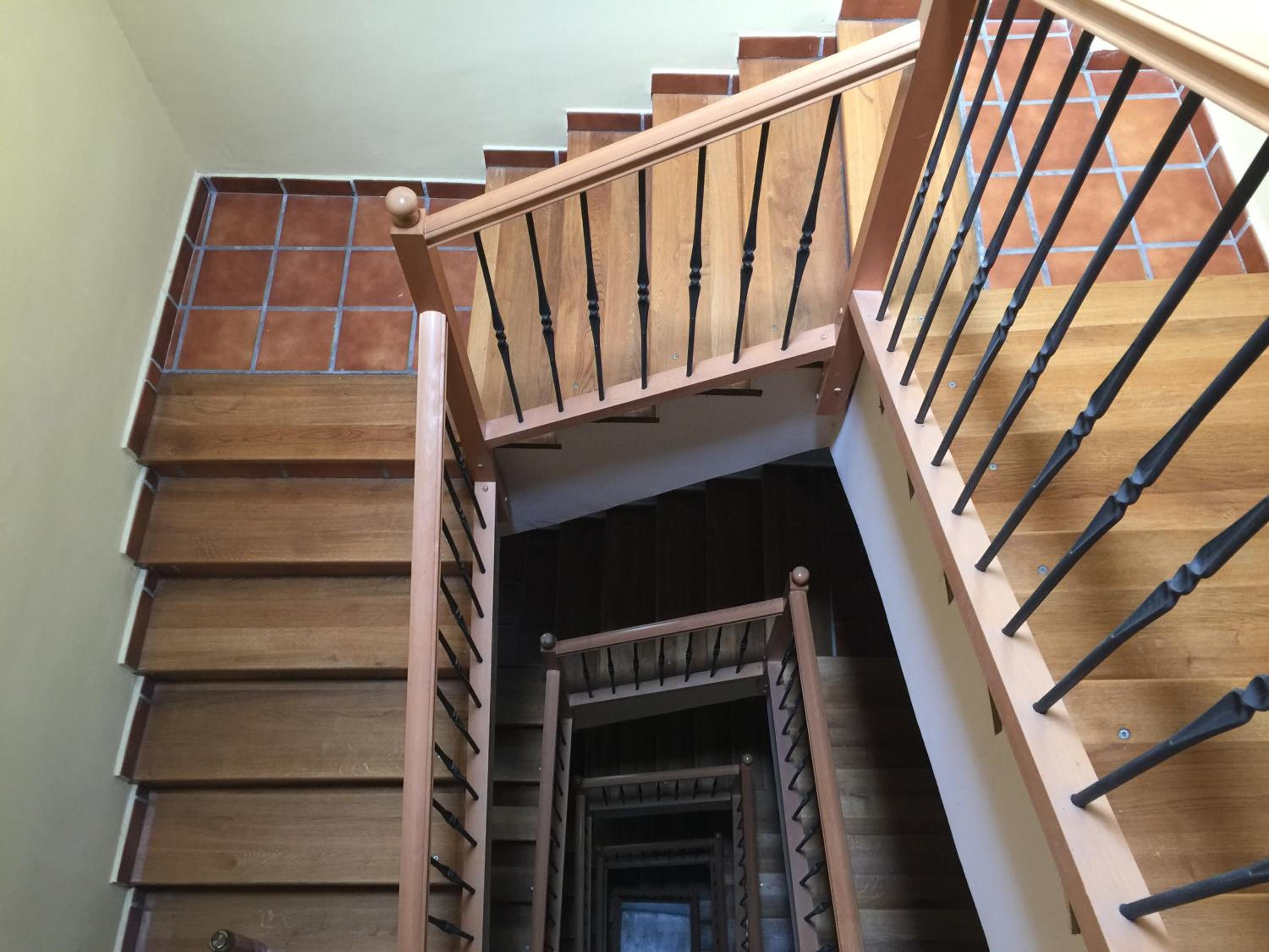 Apartamentos Auhabitat Zaragoza, edificio de apartamentos turísticos