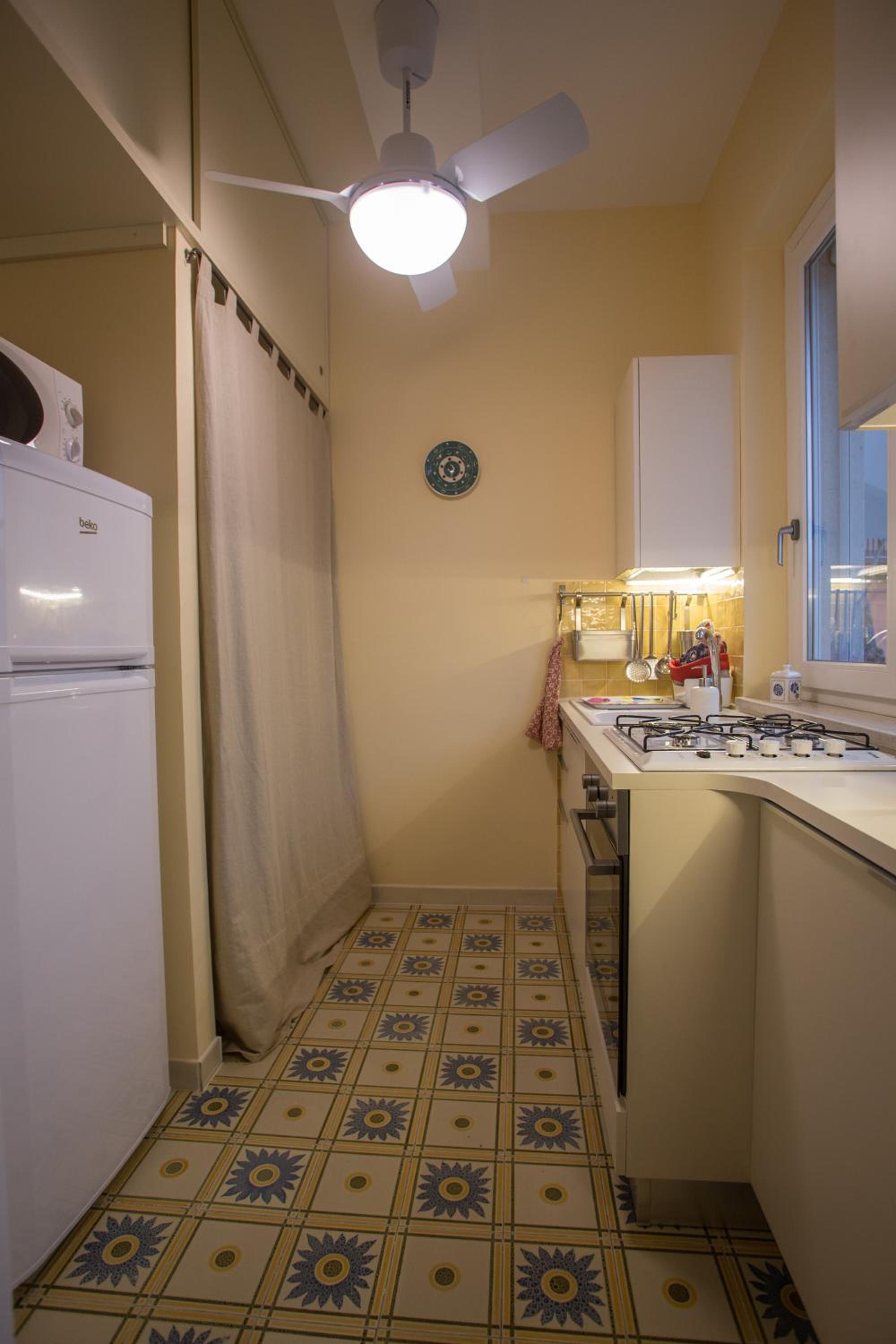 GGHH House Hotel