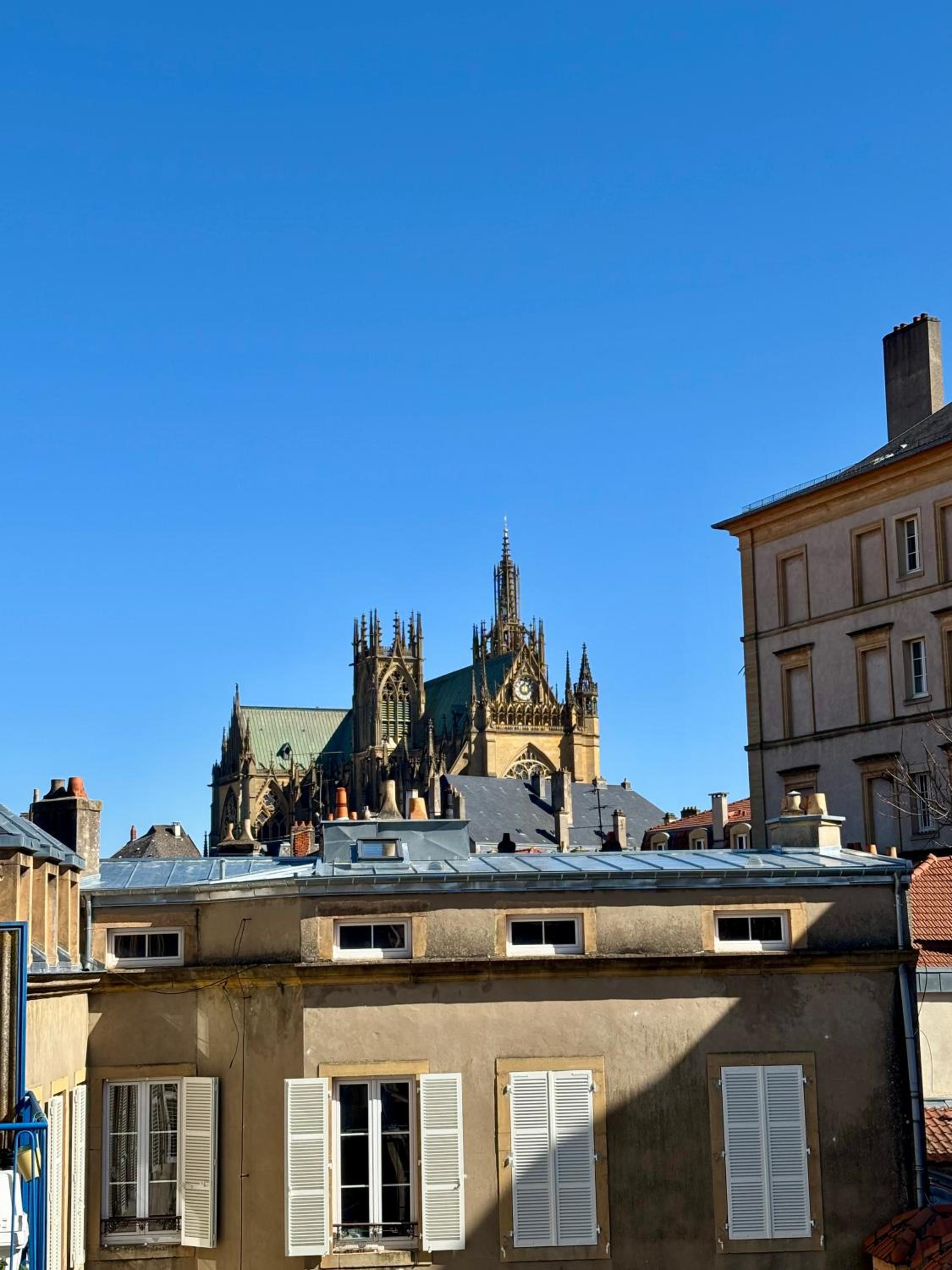 Le St-Arnould - Vue Cathédrale, central & calme