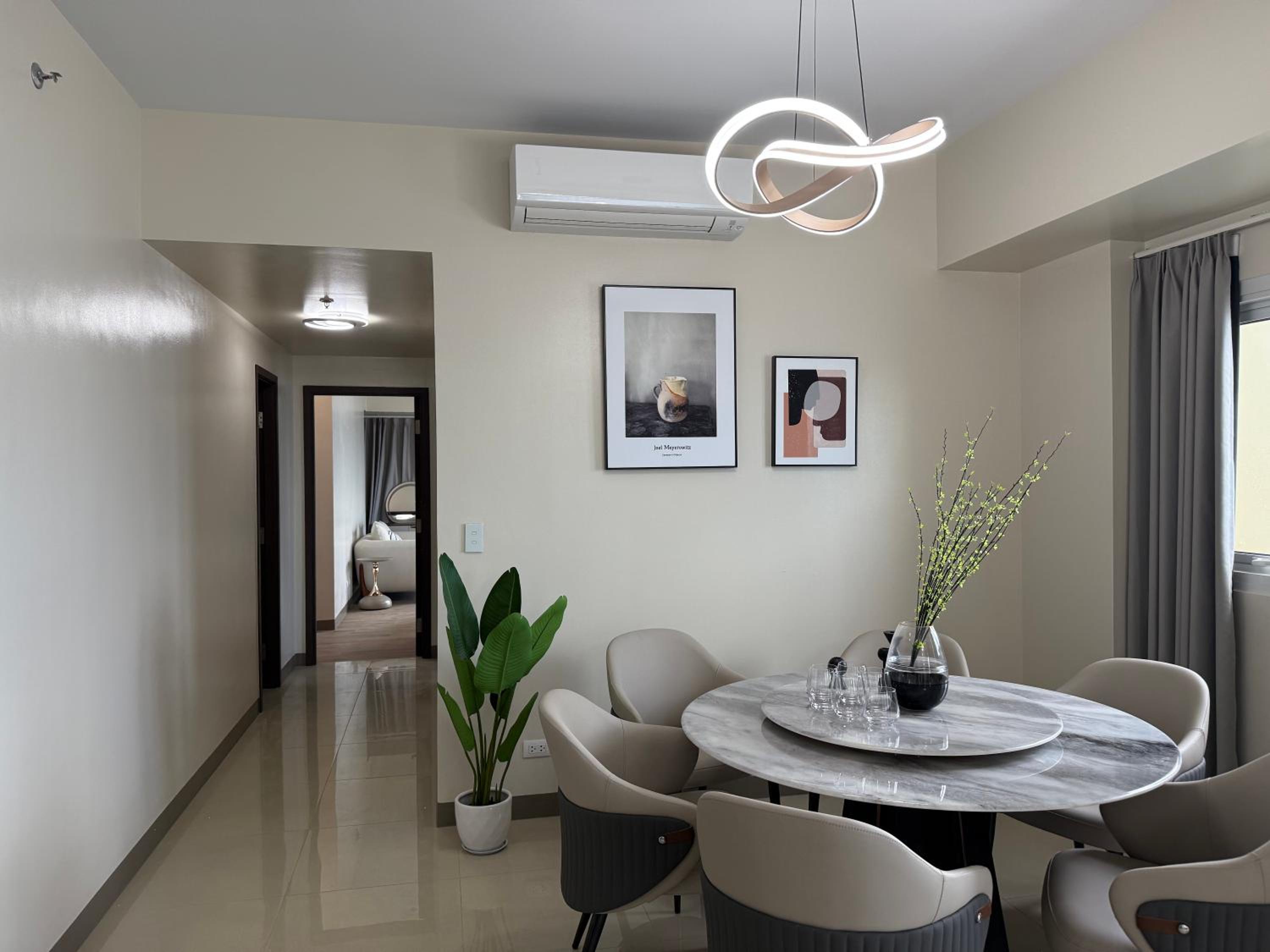175 Sqm Luxurious Modern 3 Bedrooms Facing Manila Bay Sunset, Airports, Okada, Solaire, MOA