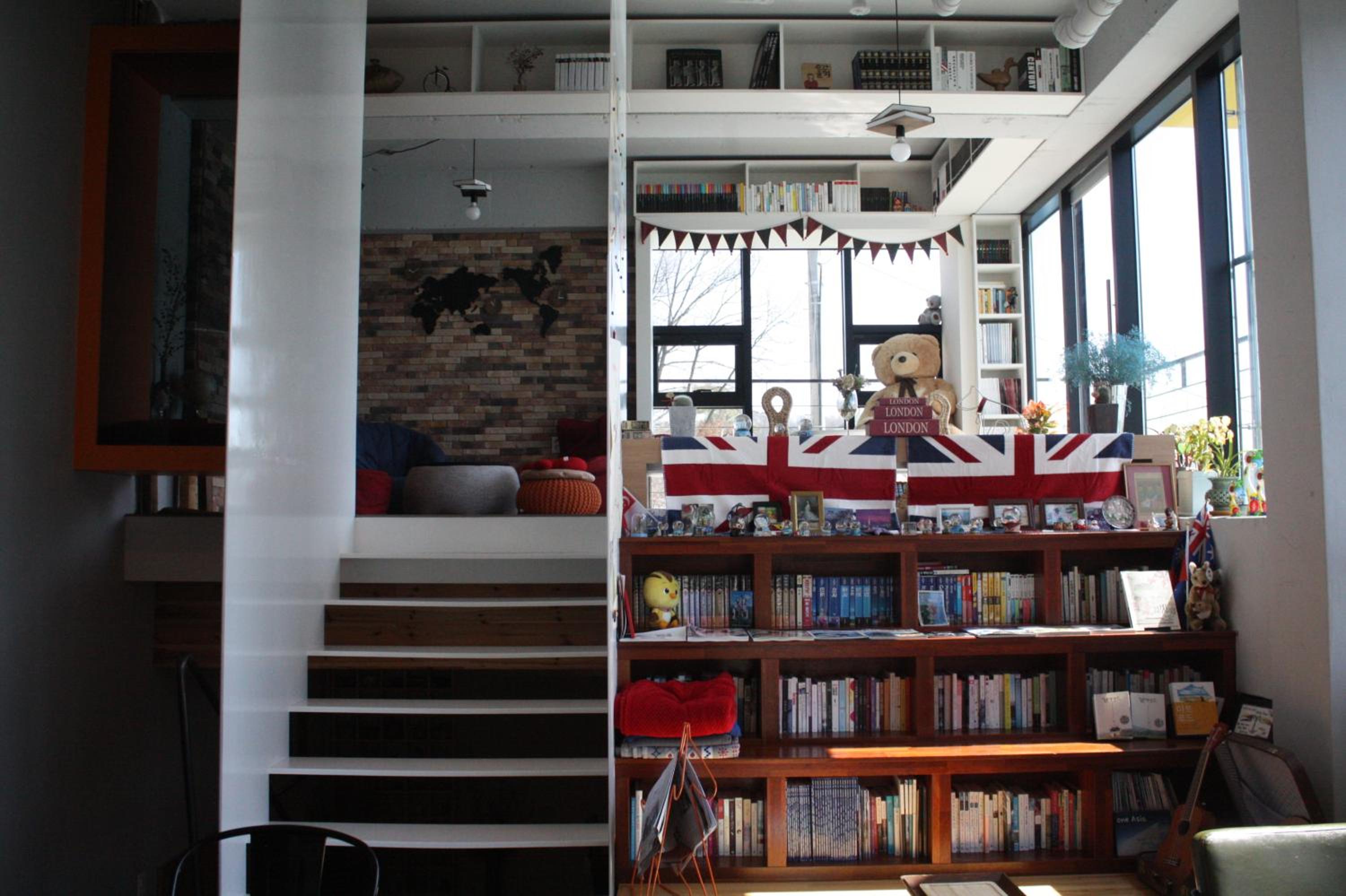 Andong Poong-gyung HOSTEL n LIBRARY