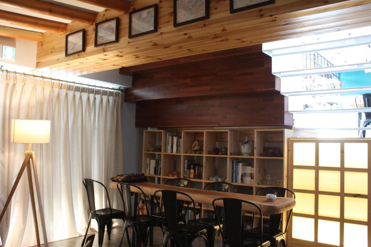 Andong Poong-gyung HOSTEL n LIBRARY