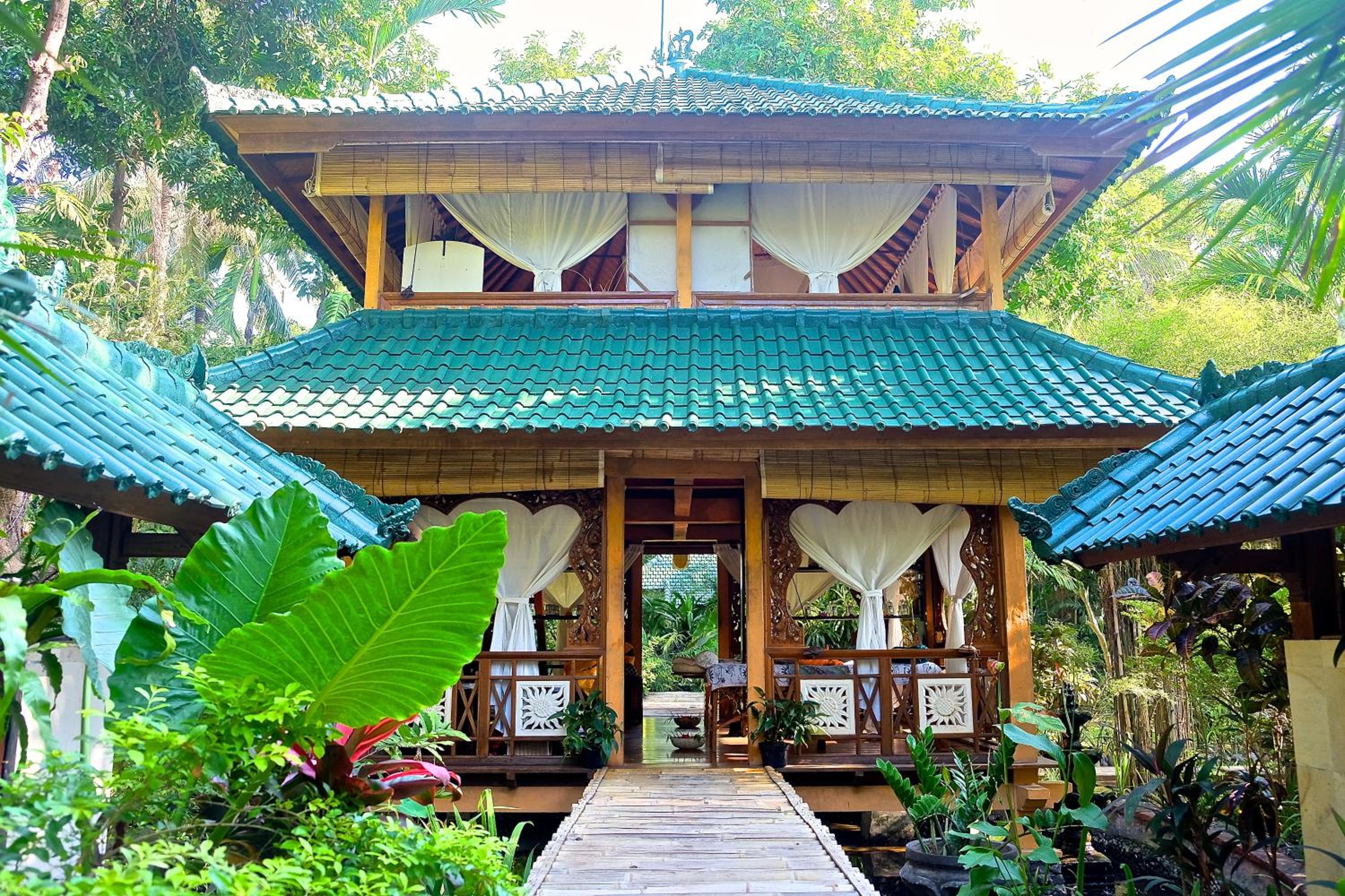 Villa Boreh Beach Resort and Spa