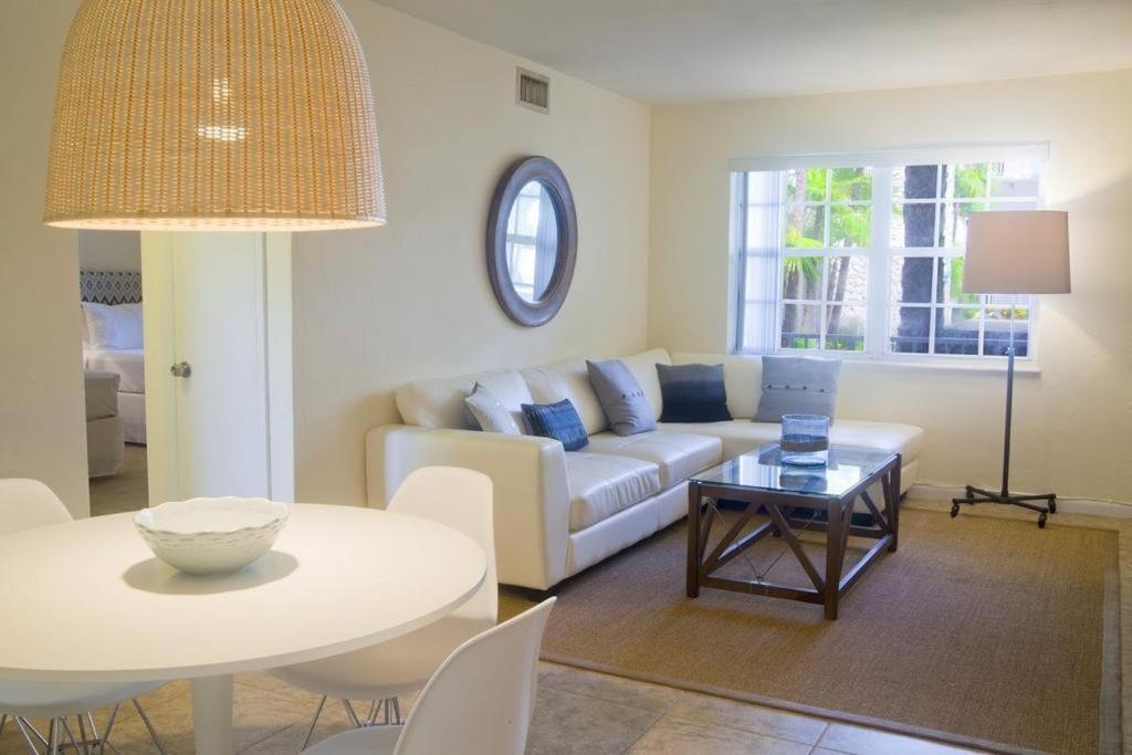 Suites at Coral Resorts