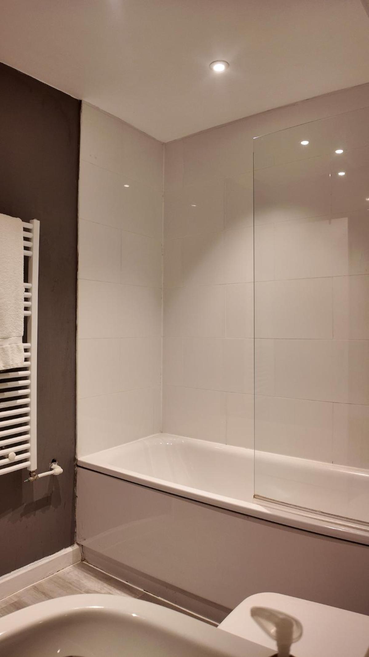 3 BHK Apt Haymarket Leicester Square Soho HY04