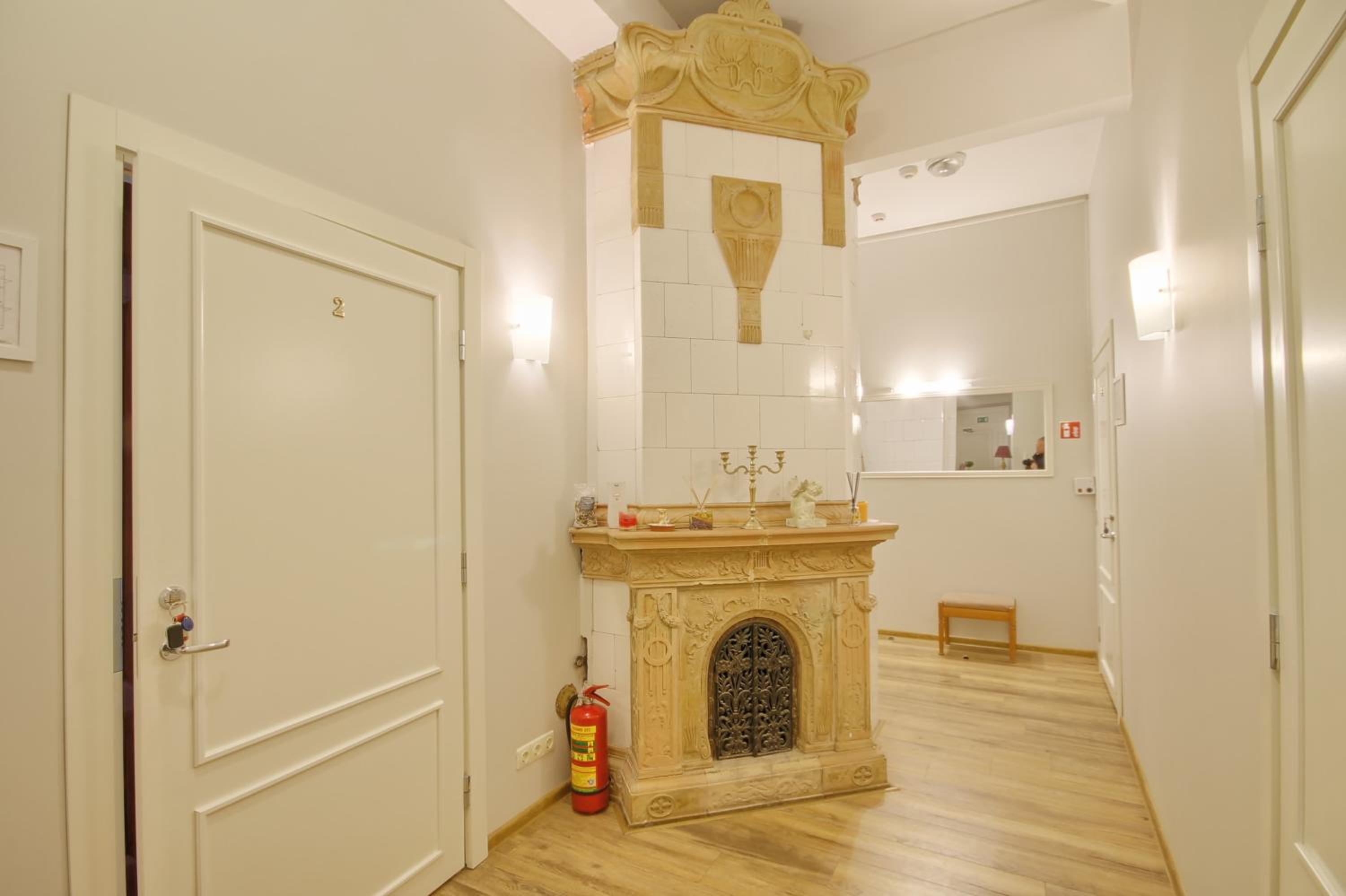 Photo 16
