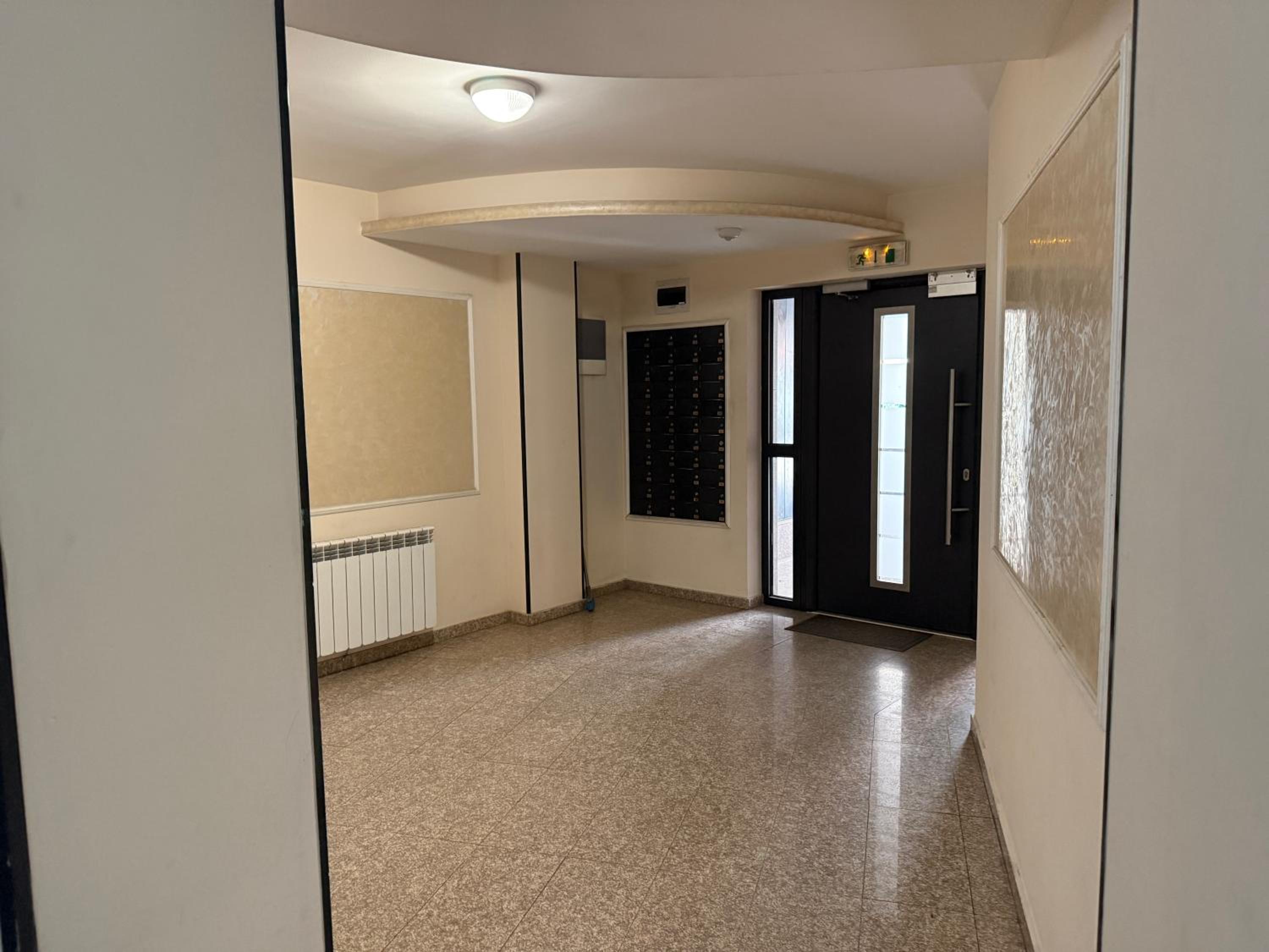 Apartment near Vitosha mountain, self check-in, with underground parking