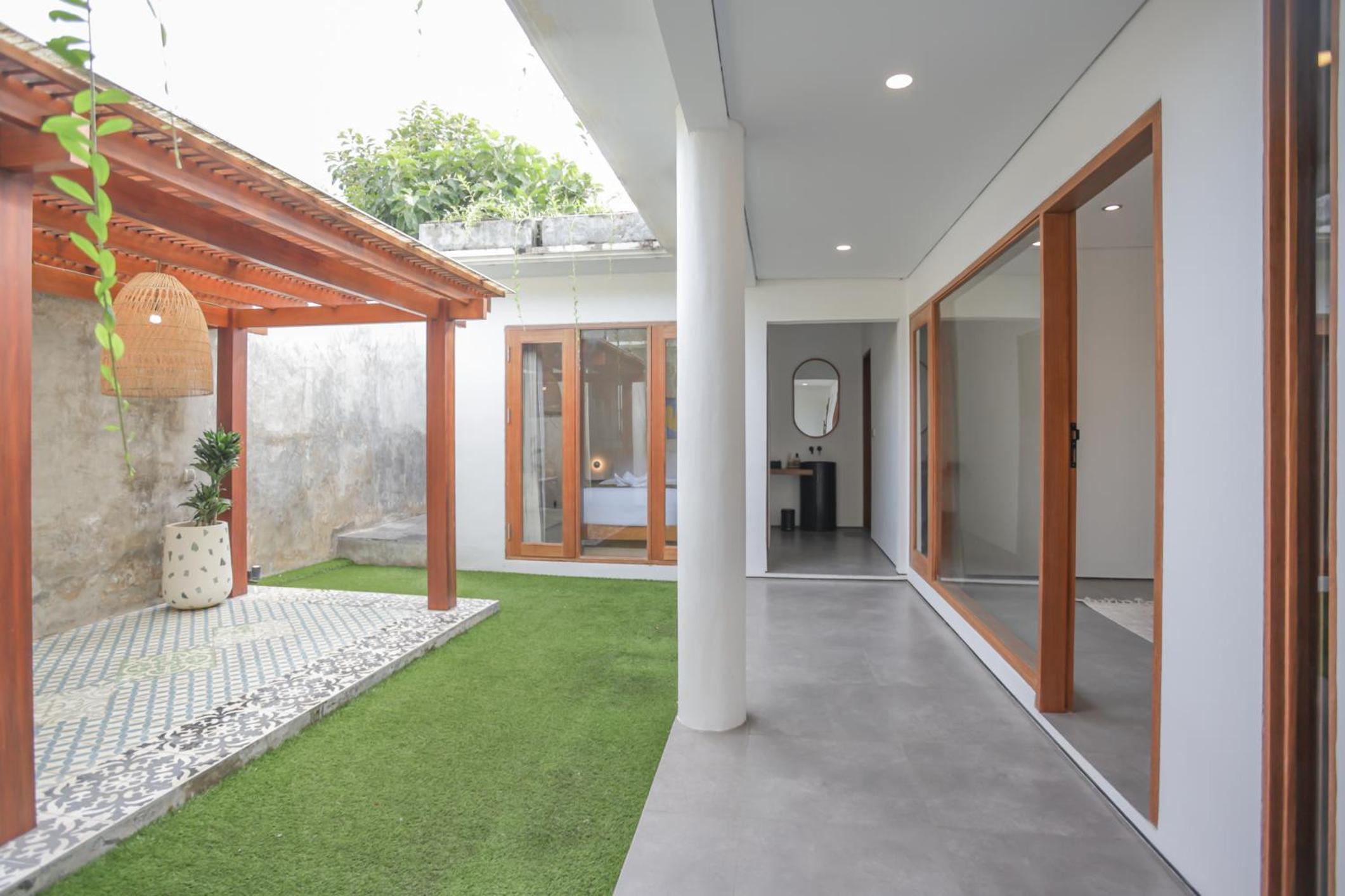 Lorn Villa