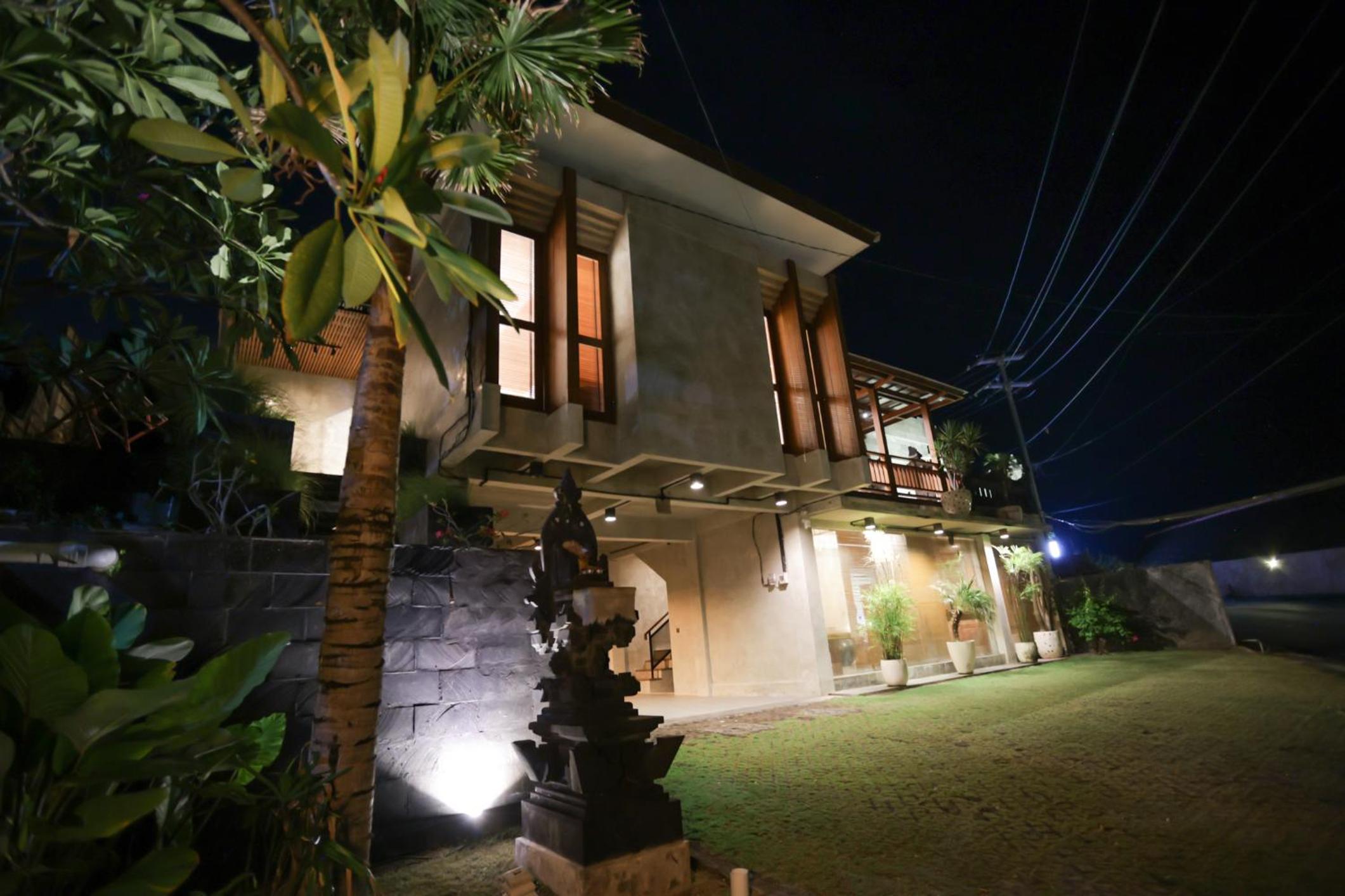 Lorn Villa