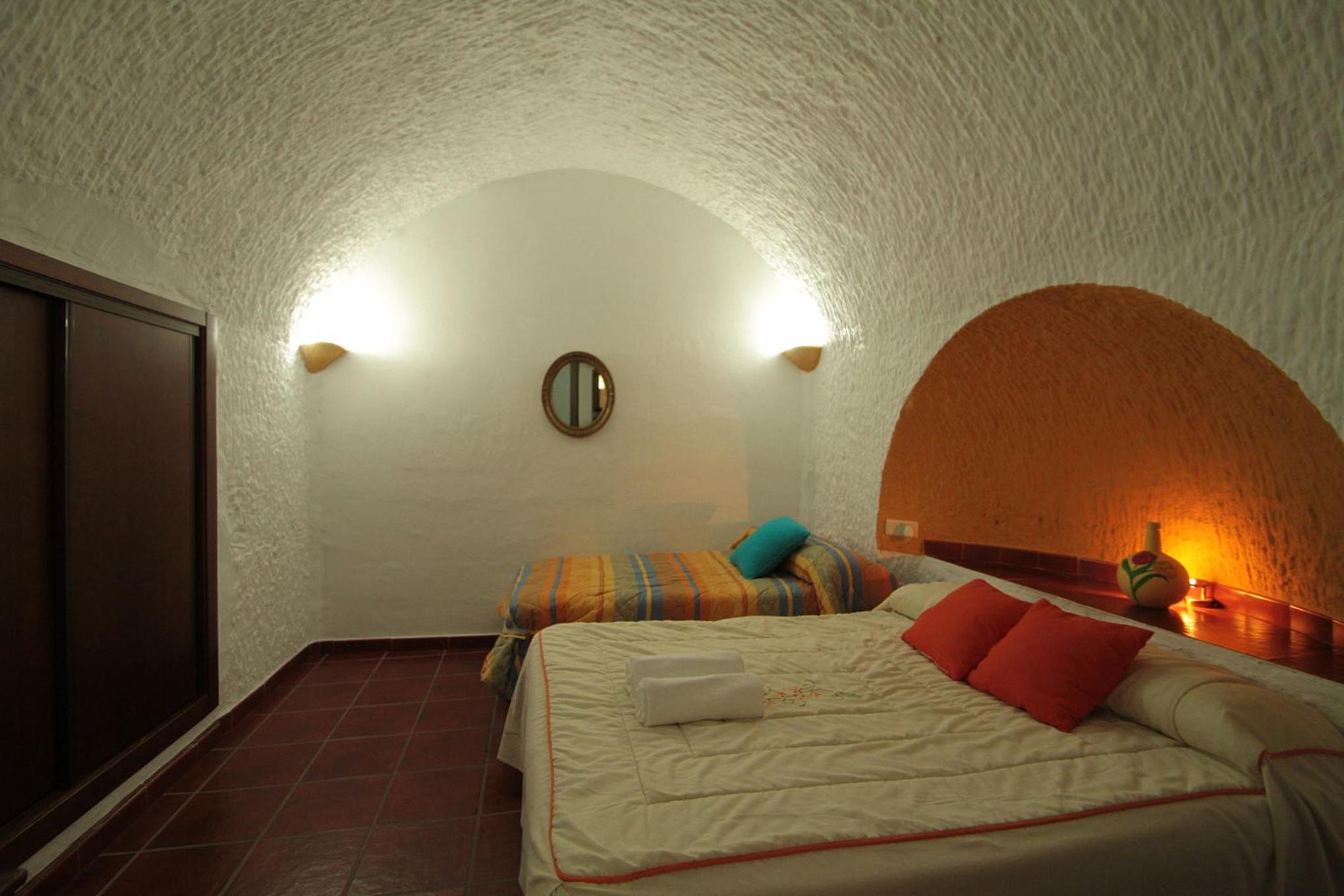 Cuevas La Chumbera