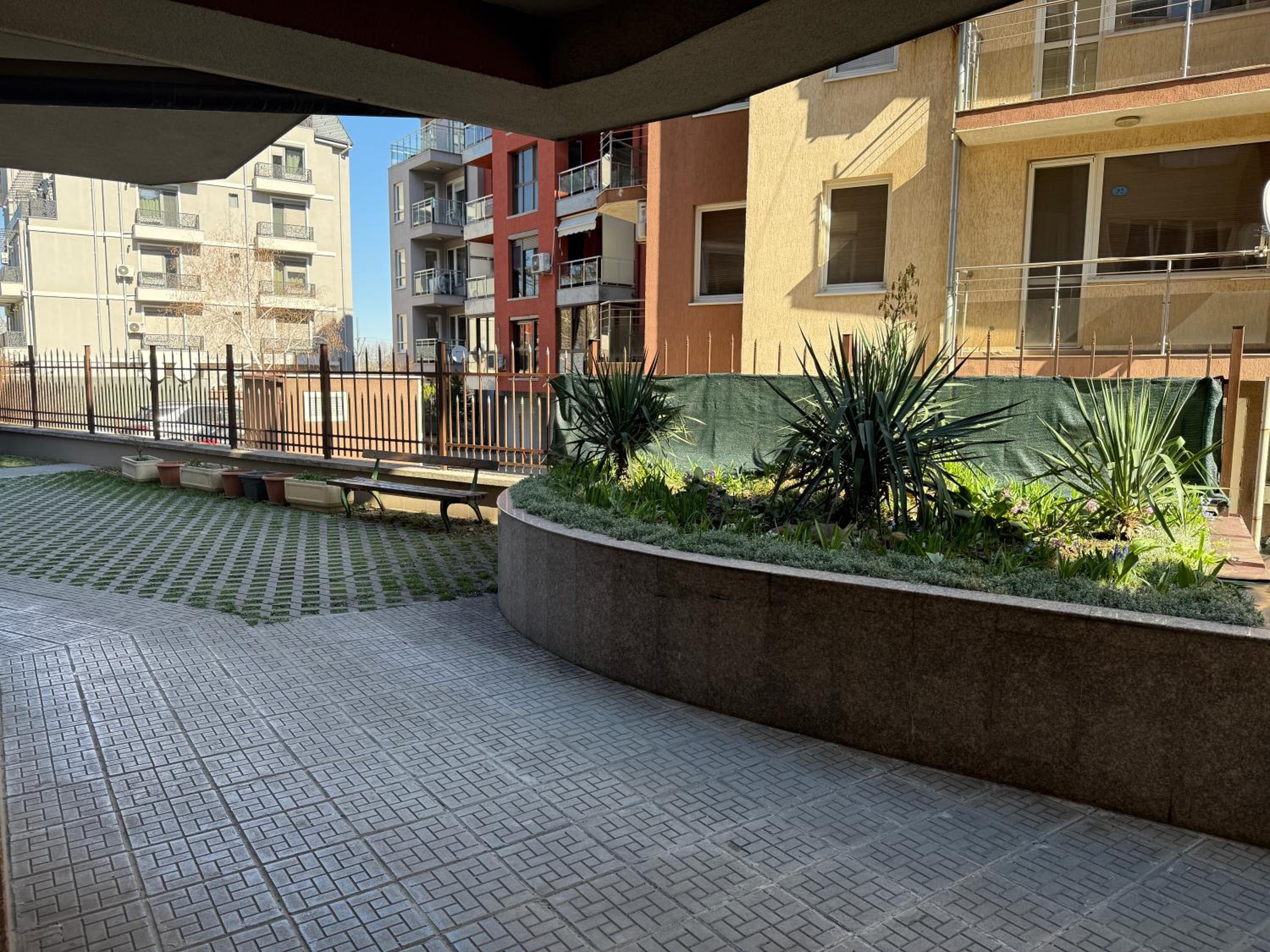 Apartment near Vitosha mountain, self check-in, with underground parking
