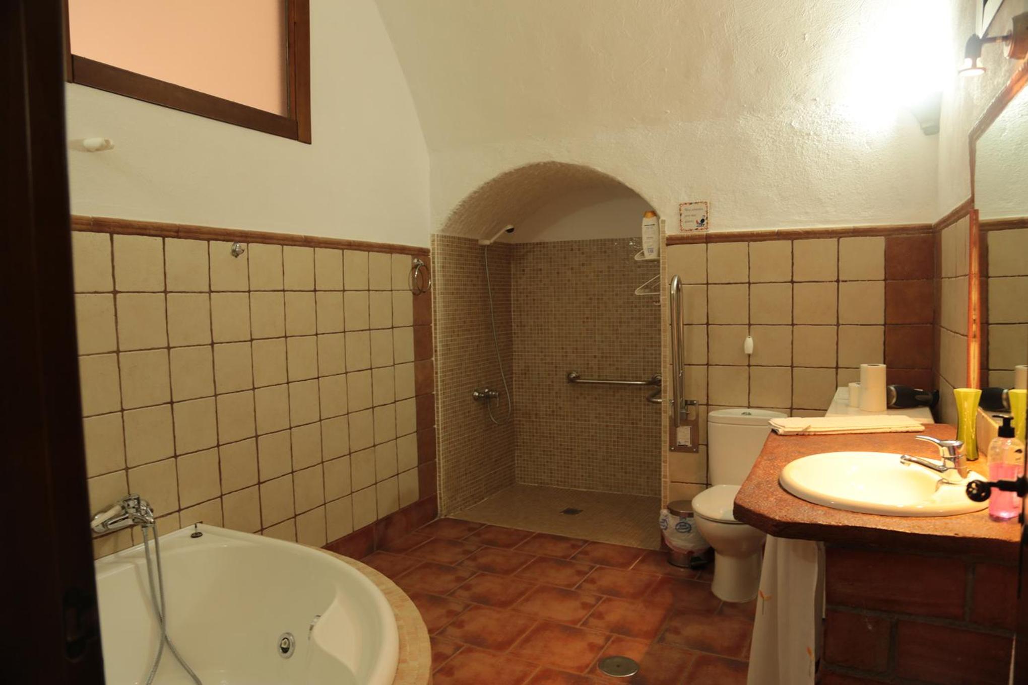 Cuevas La Chumbera