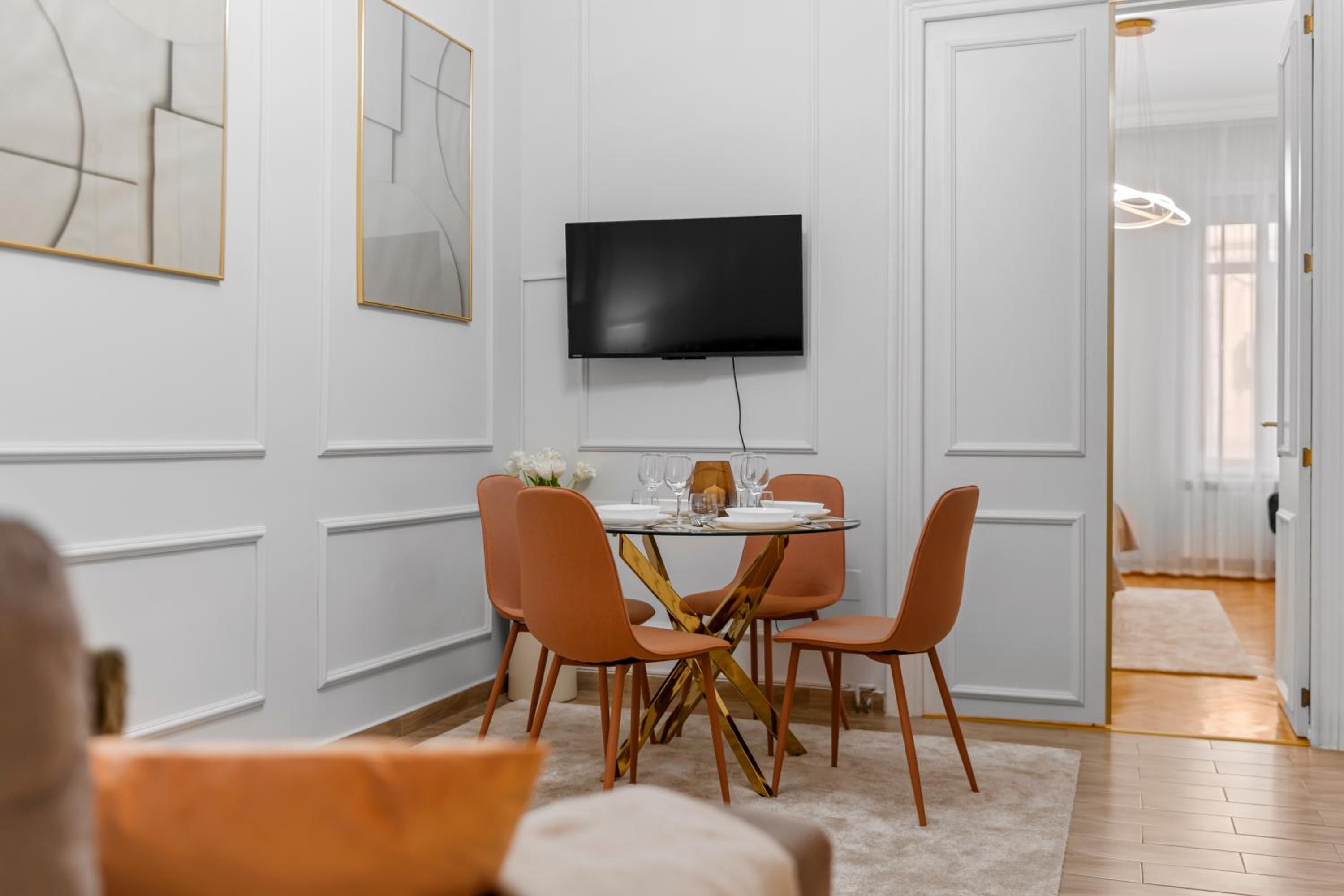 Central Luxury Apartments with Private Garden & Parking