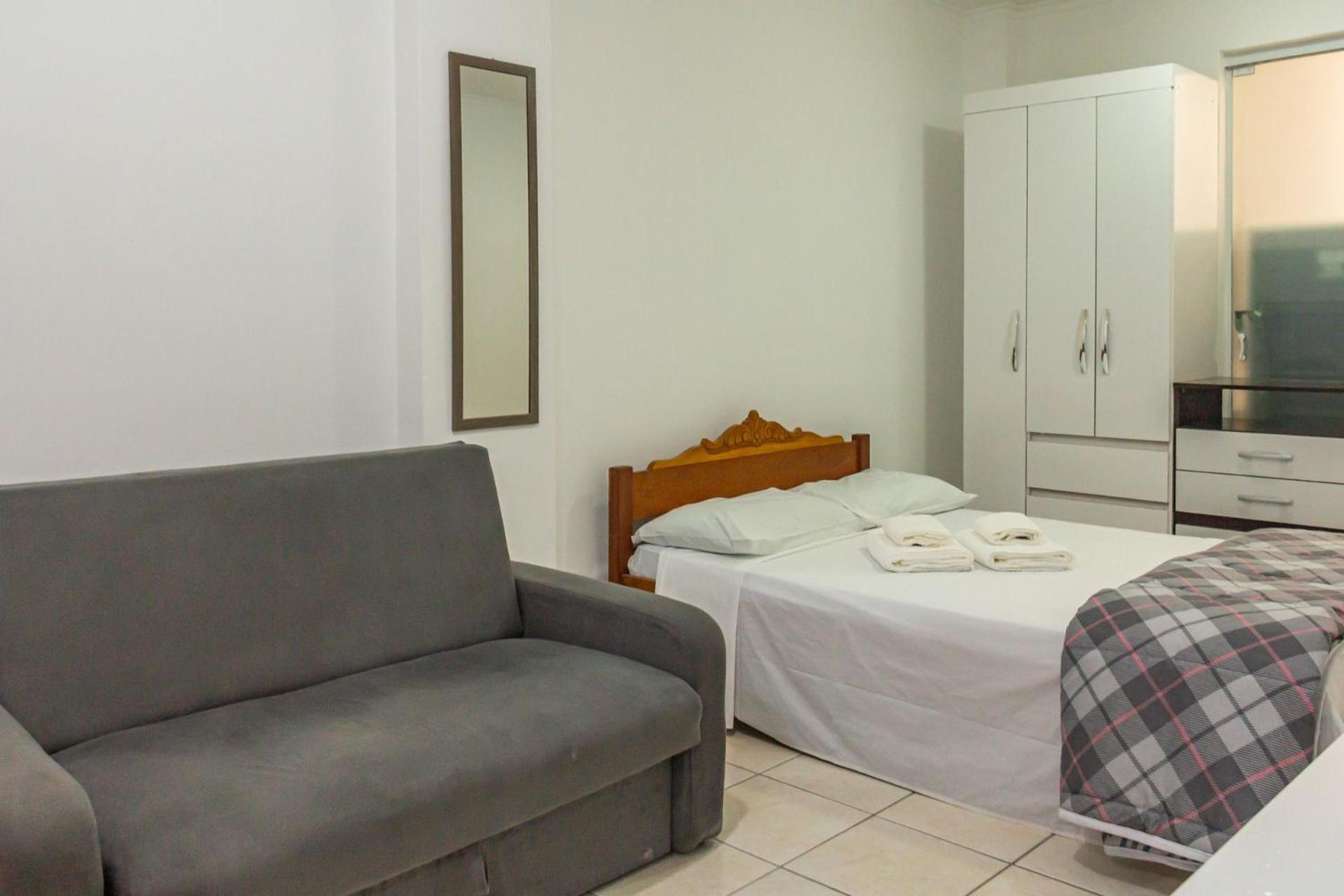 Custo Benefício, 100 metros da Praia, Bc P880