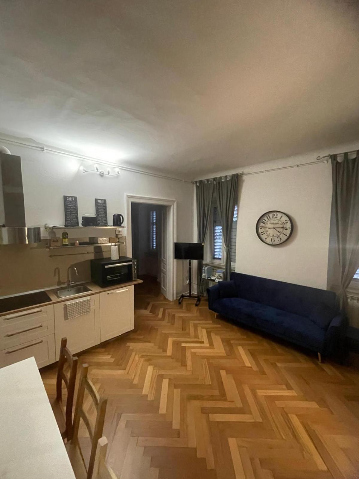 Vico 4 Charme Apartments