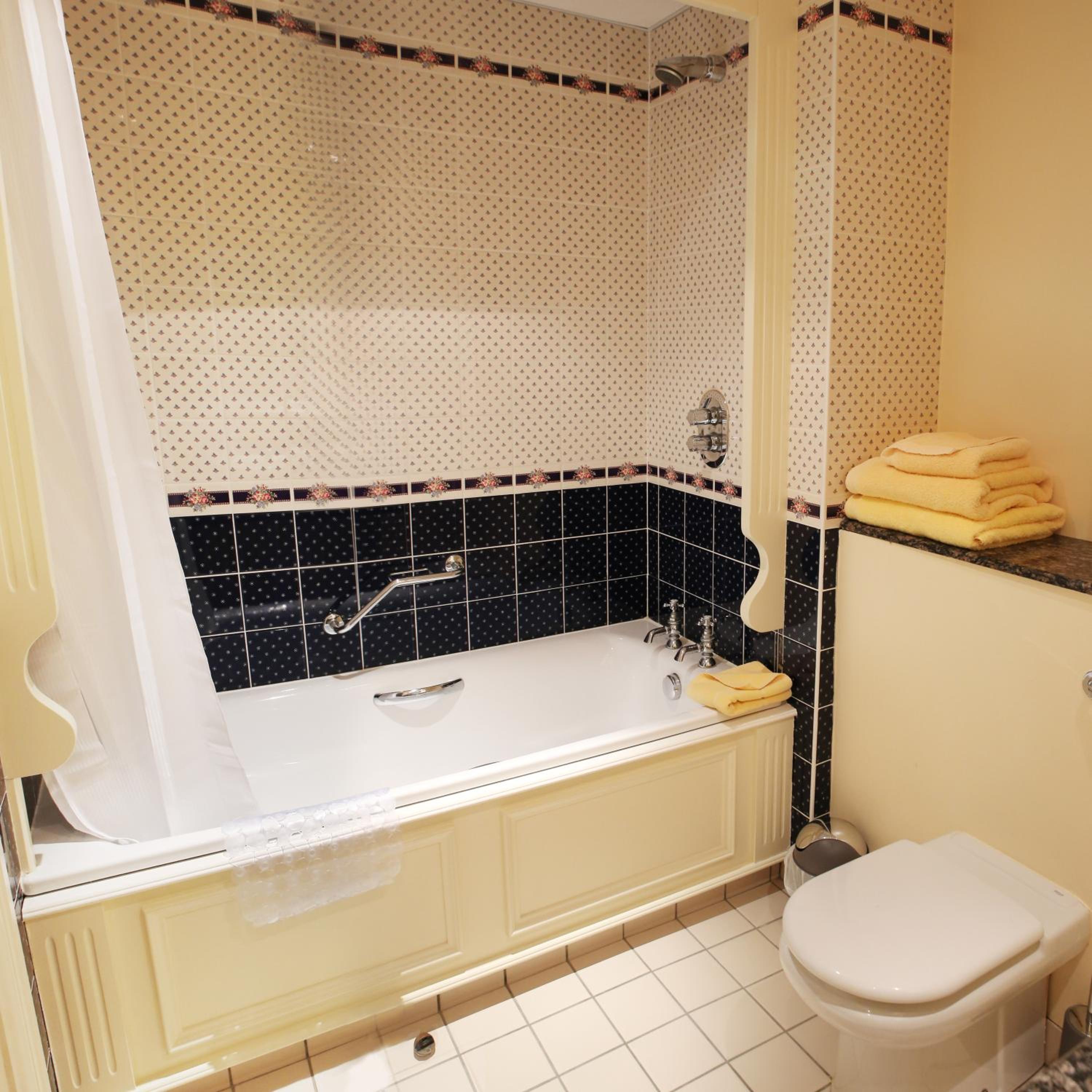 Reddans of Bettystown Luxury Bed & Breakfast, Restaurant and Bar