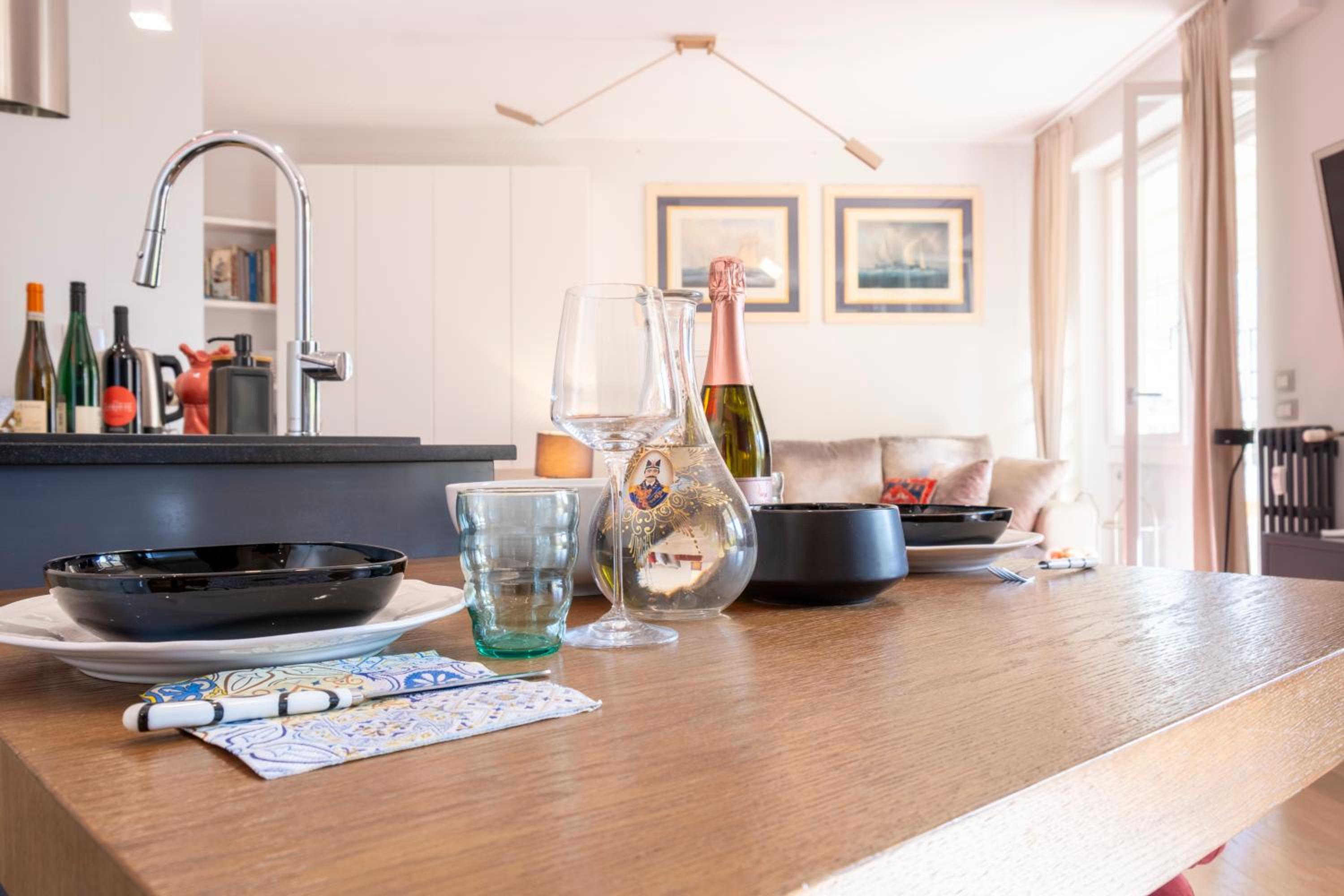 Elegantis Penthouse in the Heart of Rome With Private Terrace and View