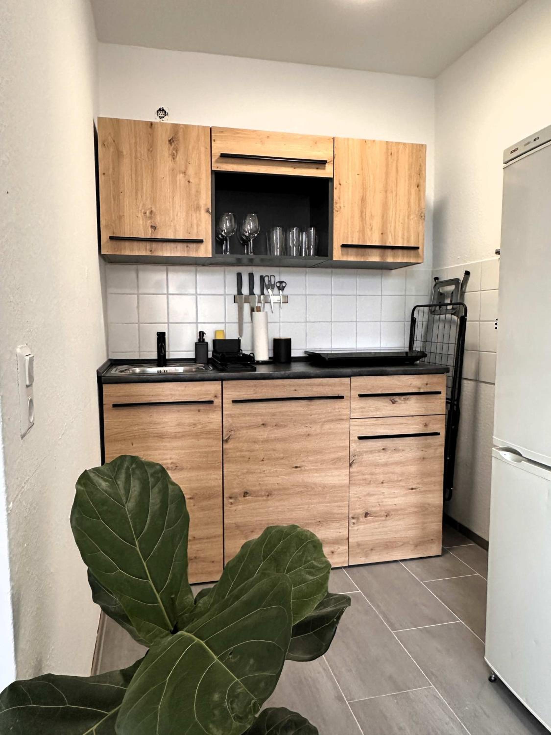 AMAO Mantis - Design Apartment - City Center - King-Size Bed - Parking - Storchenturm - bis 10 Pers 2Whg