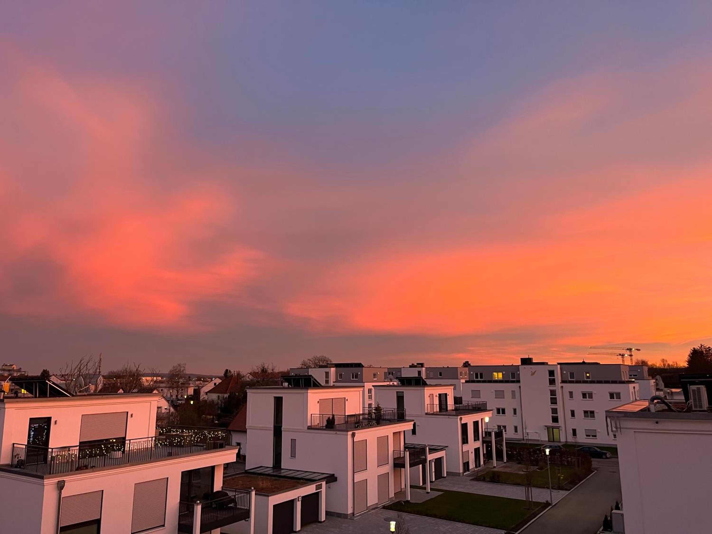 Modernes Serviced Apartment - FeWo Penthouse View