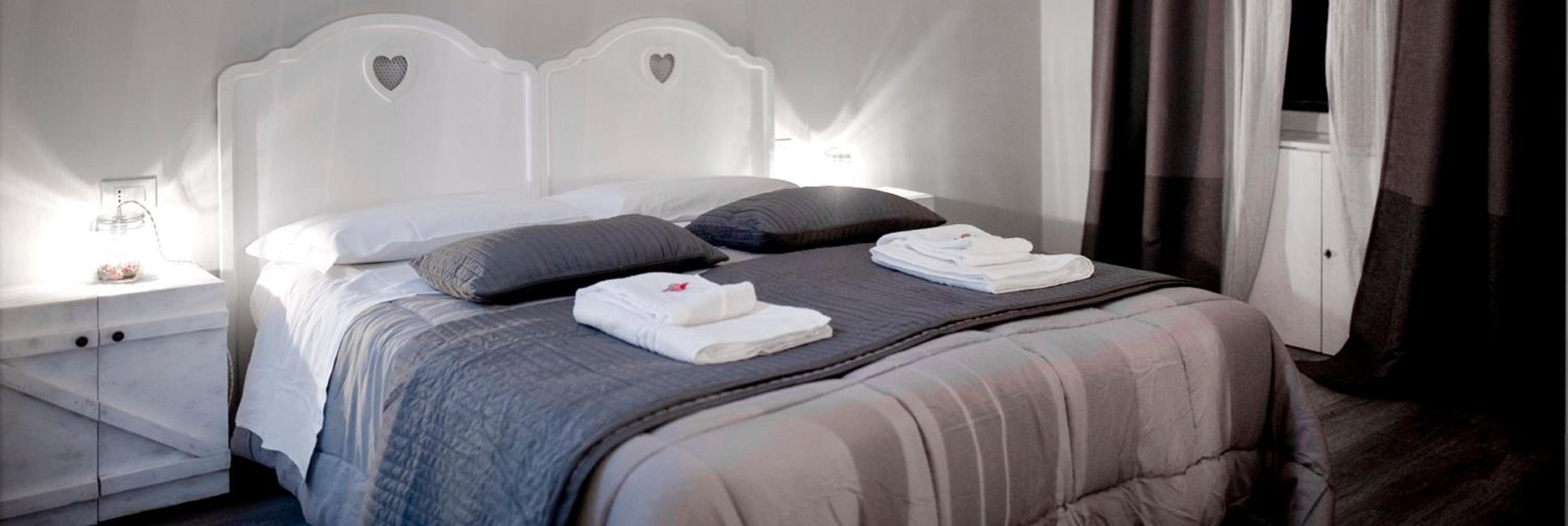 TinkerBell GuestHouse