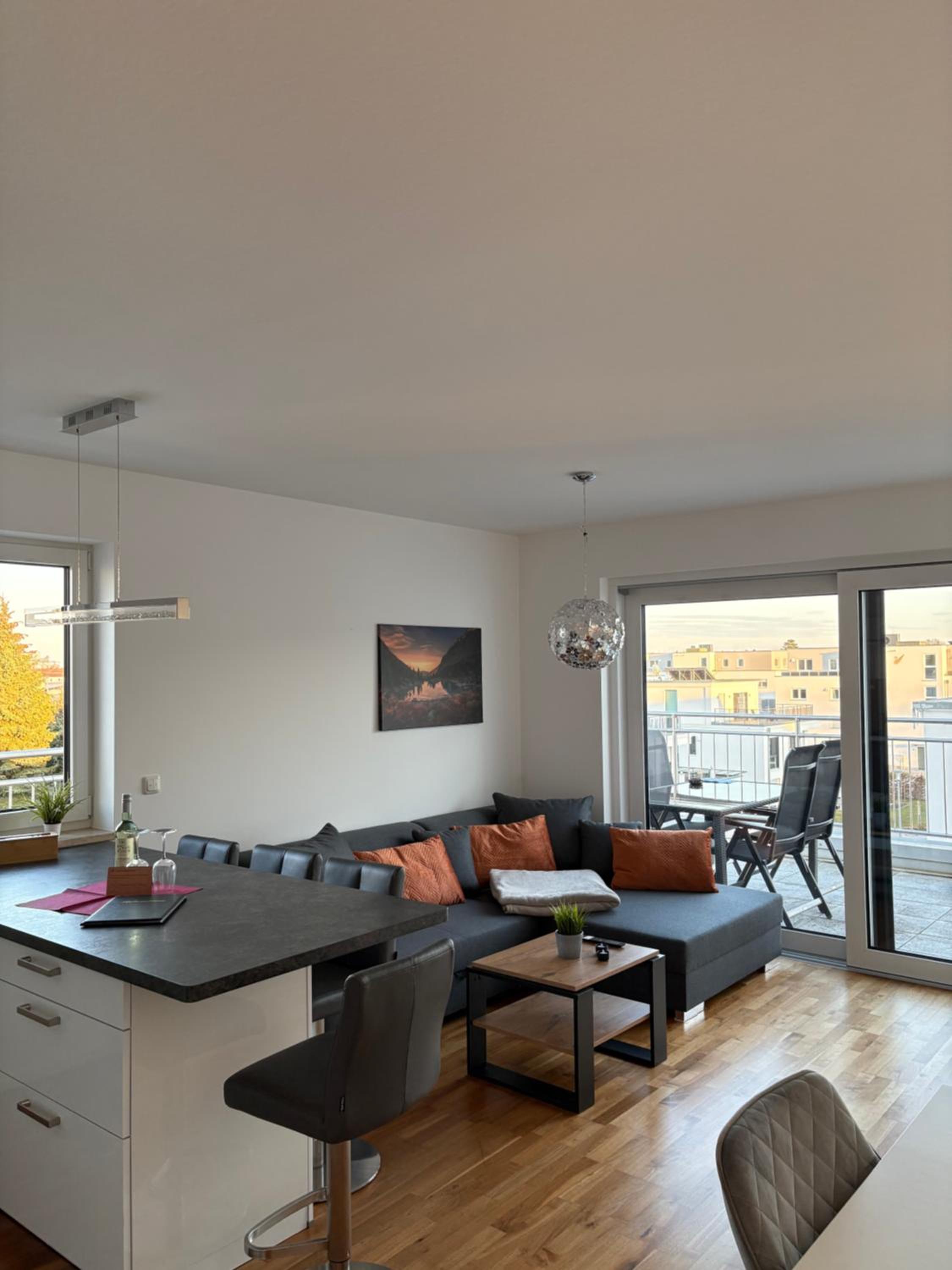 Modernes Serviced Apartment - FeWo Penthouse View