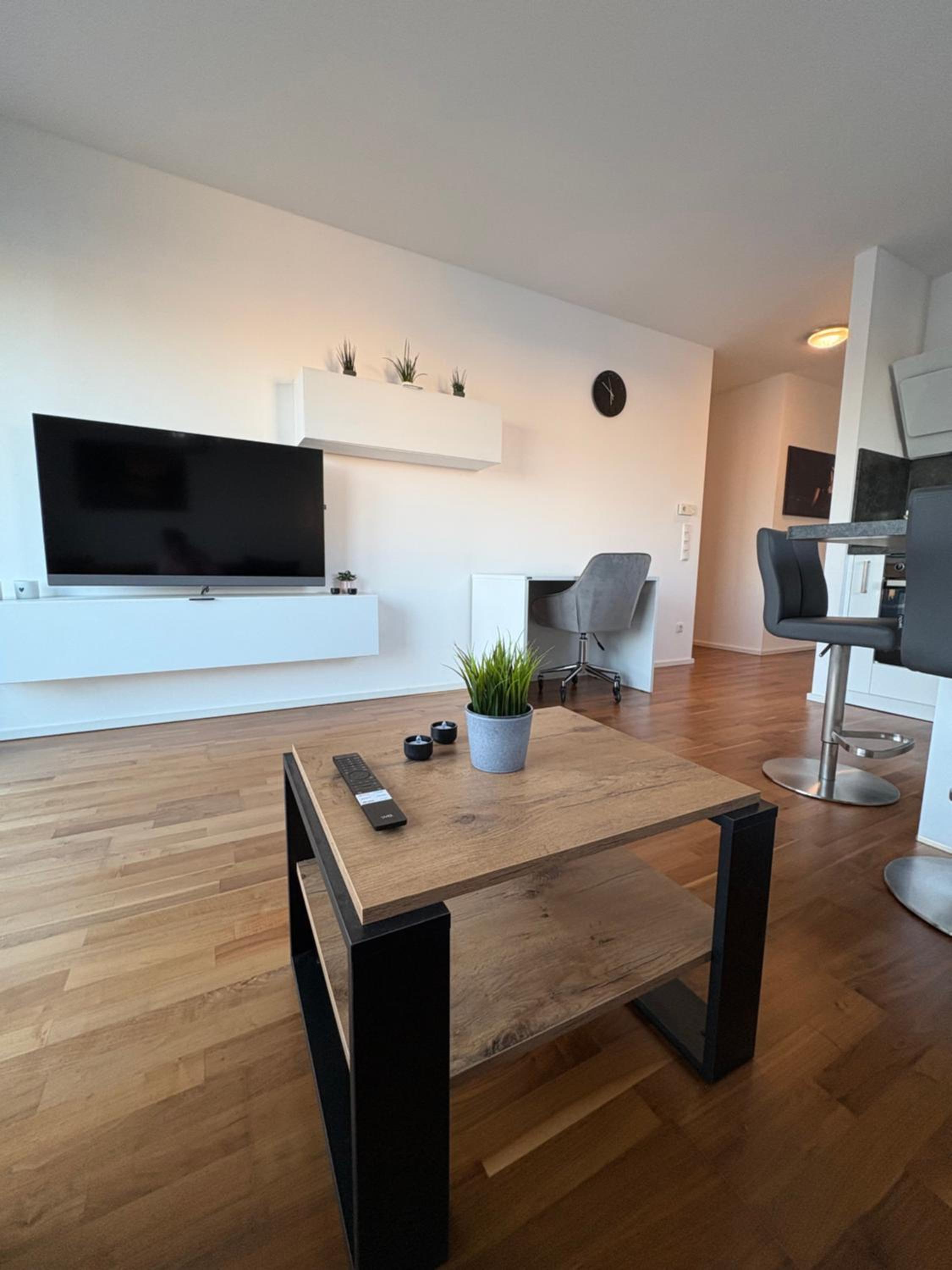 Modernes Serviced Apartment - FeWo Penthouse View