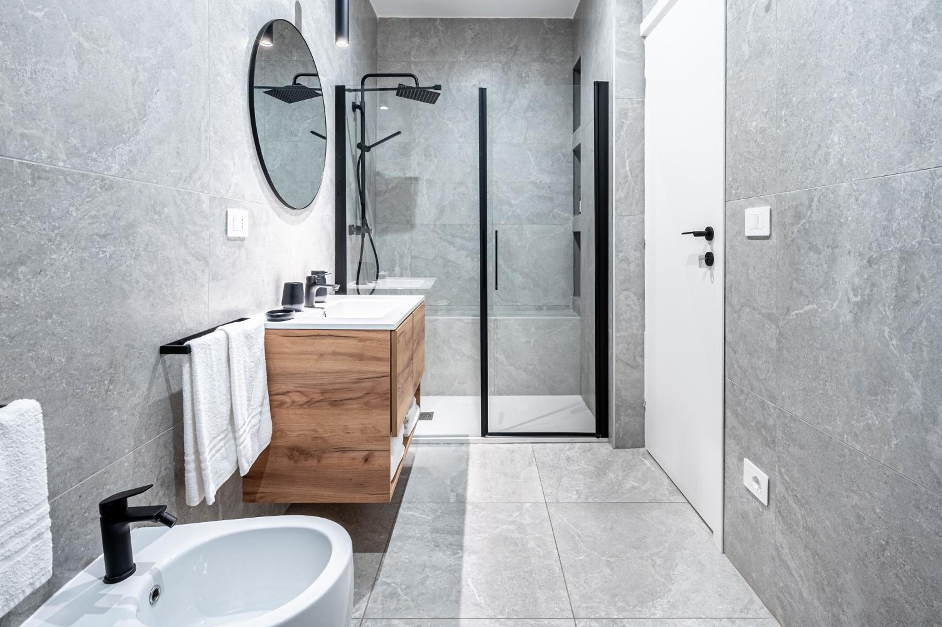 - NumberZ - Rooms Apartments and Suites with Wi-Fi and AC
