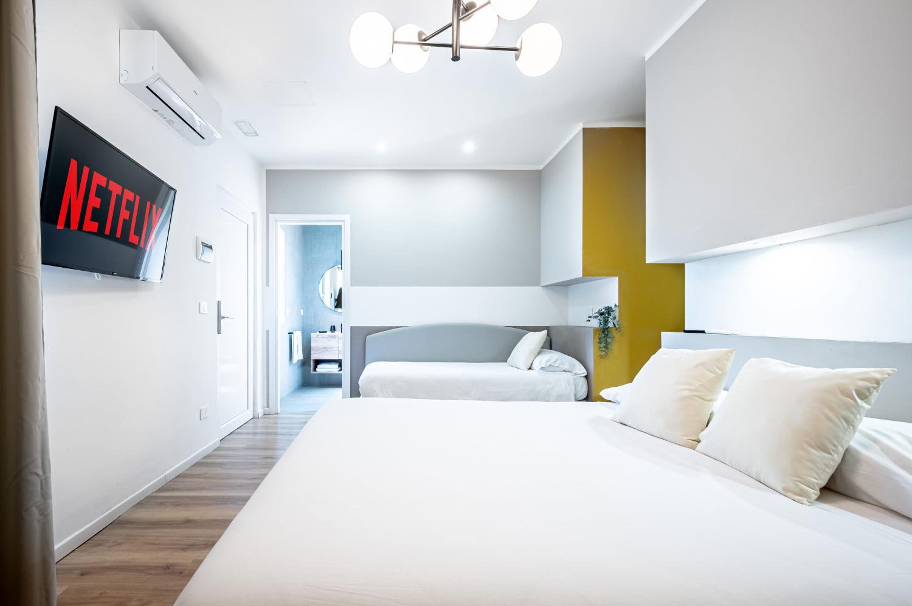 - NumberZ - Rooms Apartments and Suites with Wi-Fi and AC