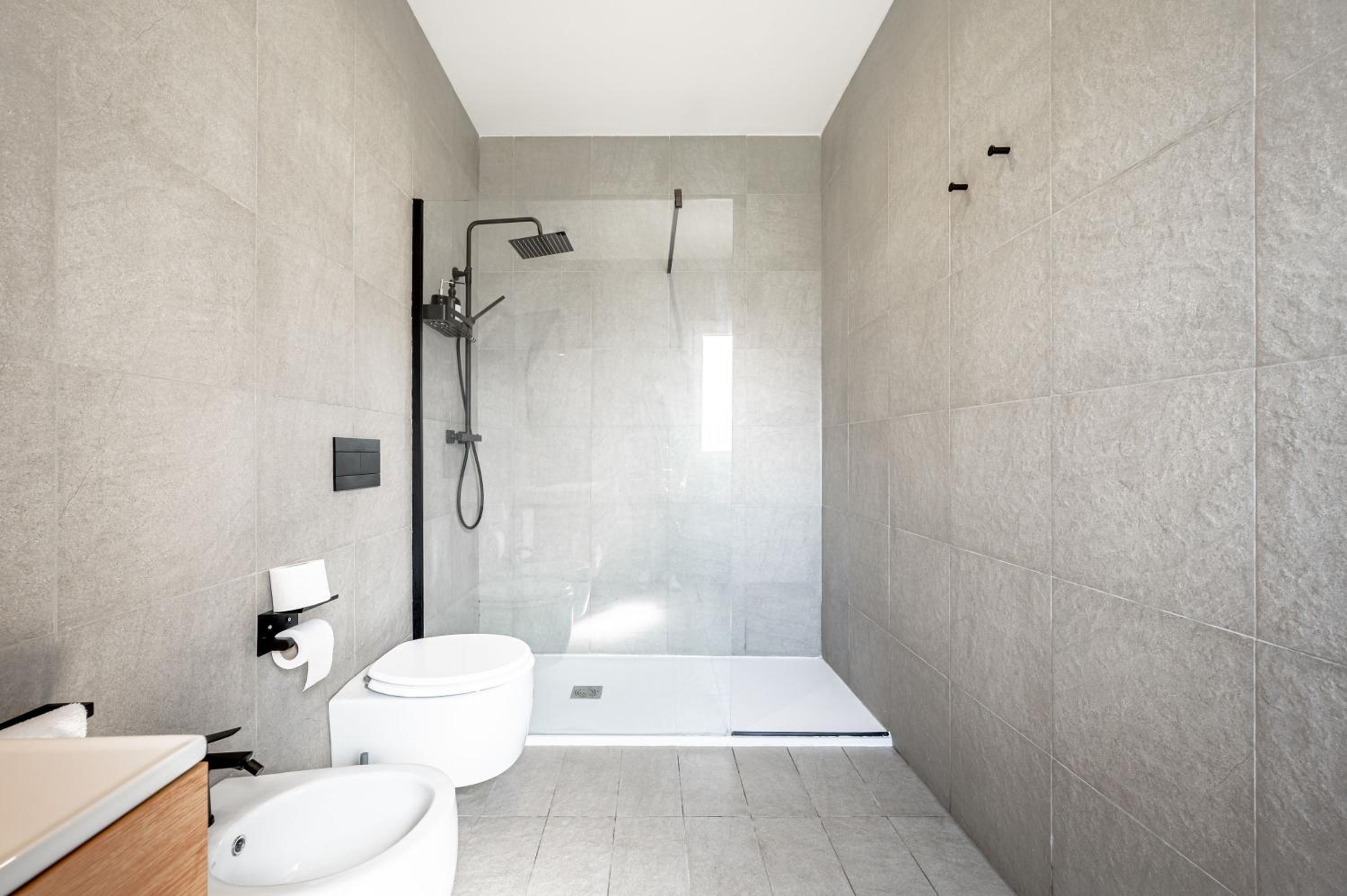 - NumberZ - Rooms Apartments and Suites with Wi-Fi and AC