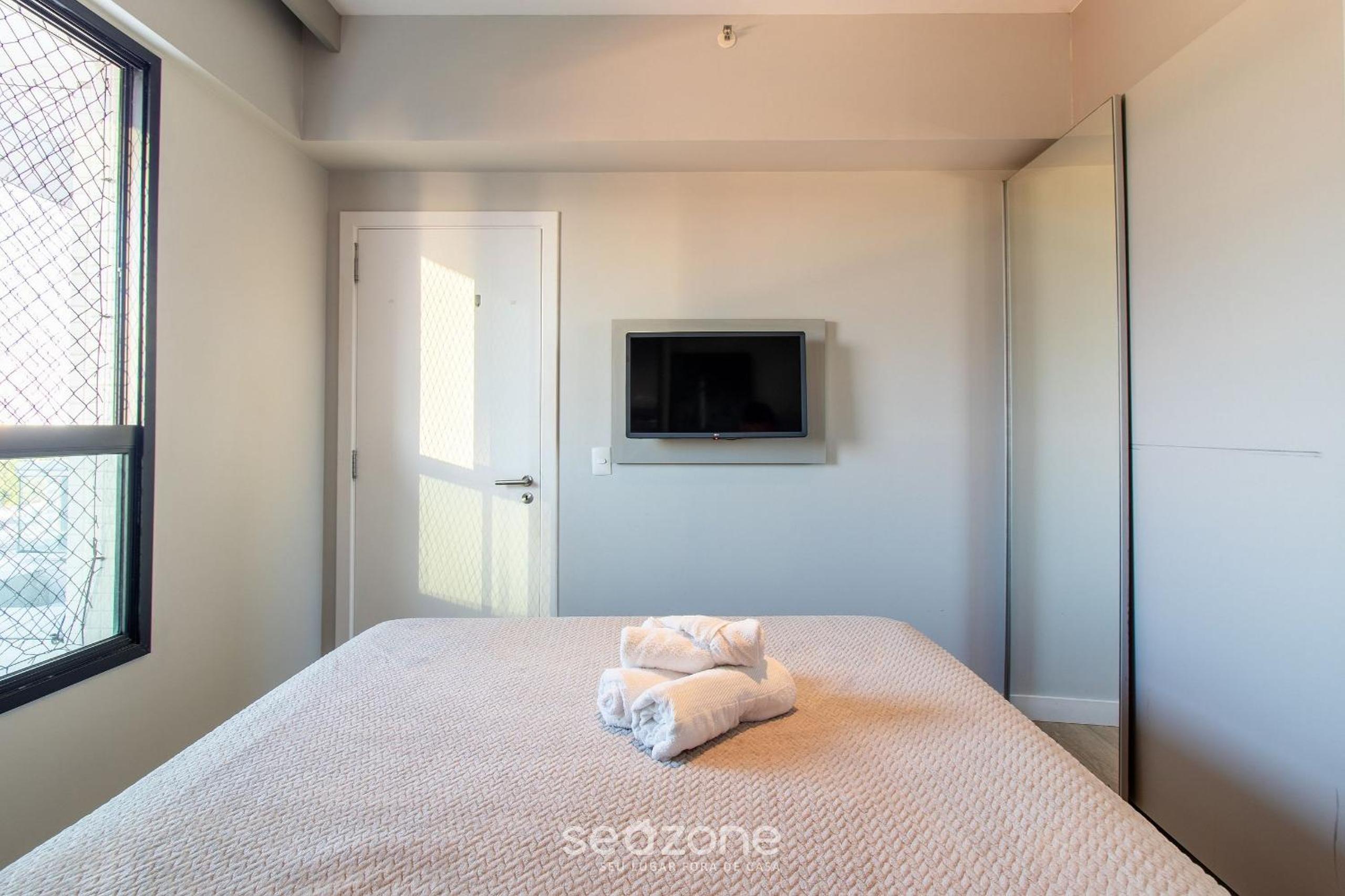 Accommodation with pool, sauna, and gym in the heart of Salvador - AAP