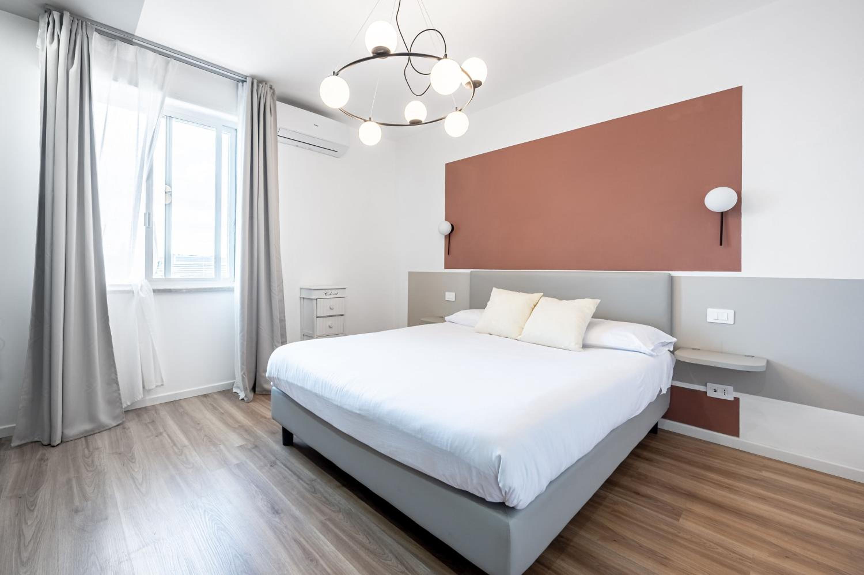 - NumberZ - Rooms Apartments and Suites with Wi-Fi and AC