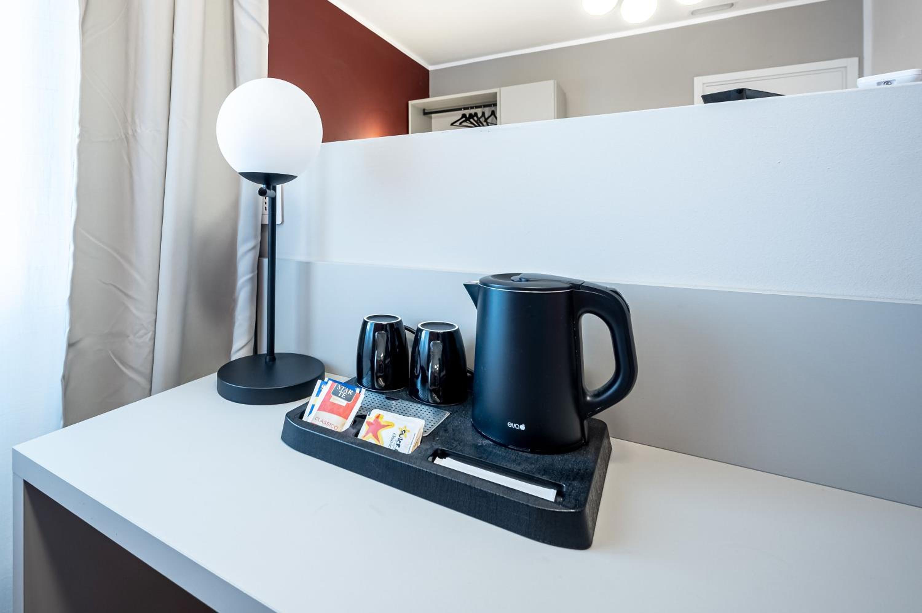 - NumberZ - Rooms Apartments and Suites with Wi-Fi and AC