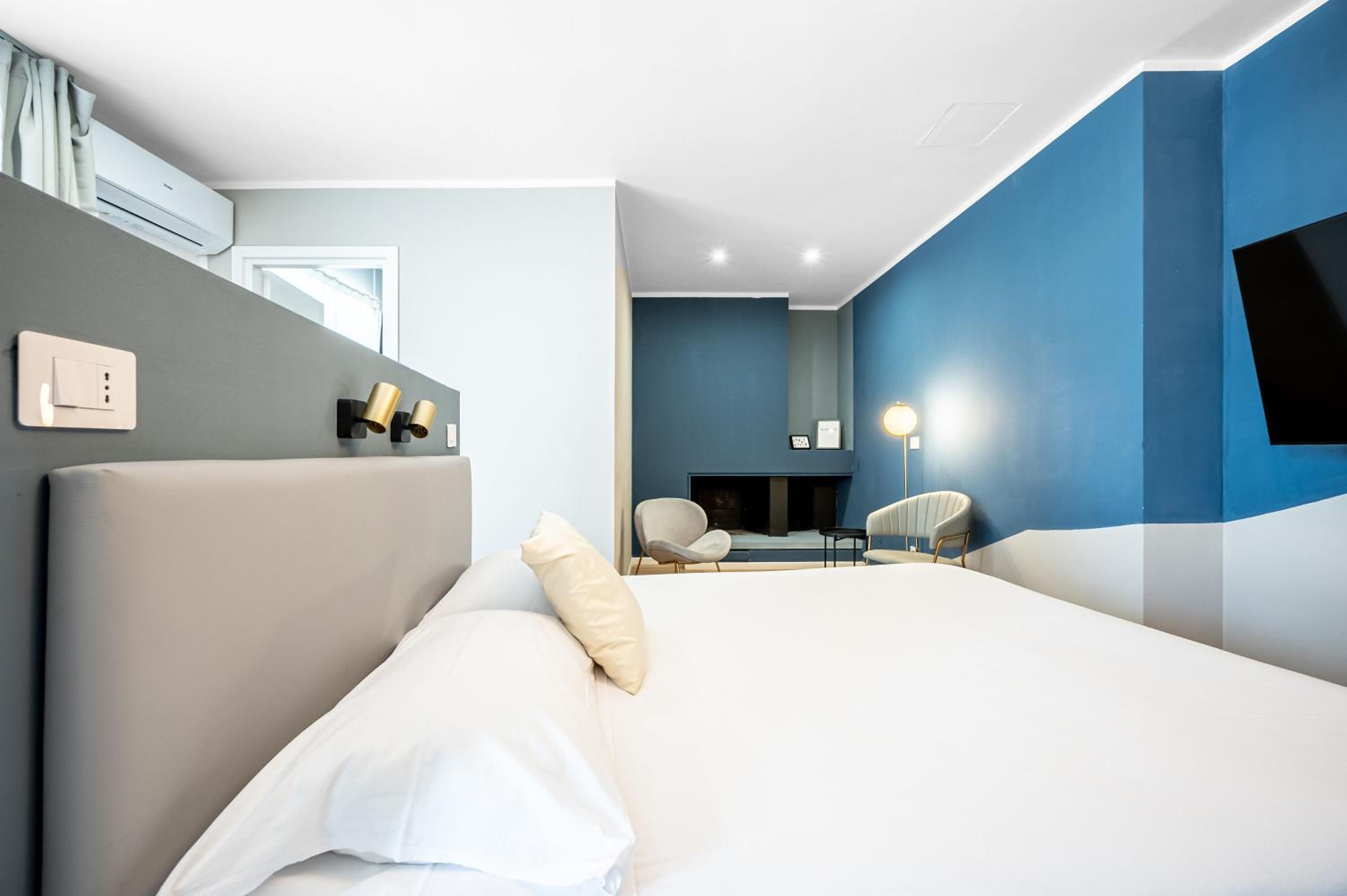 - NumberZ - Rooms Apartments and Suites with Wi-Fi and AC