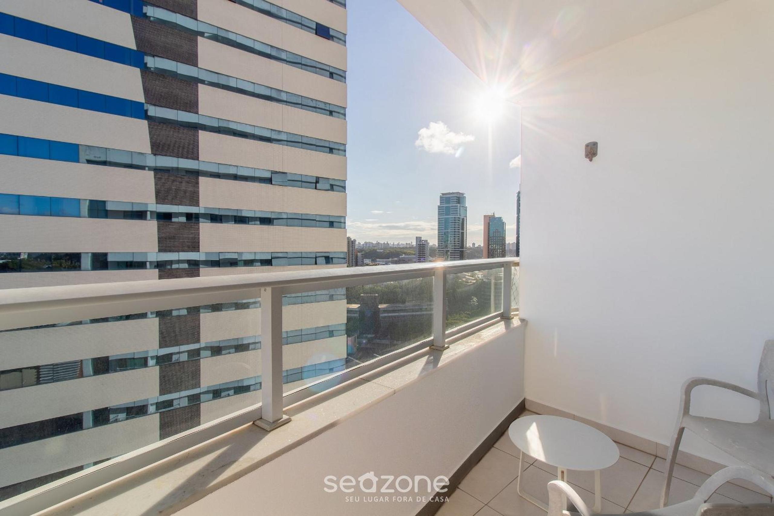 Accommodation with pool, sauna, and gym in the heart of Salvador - AAP
