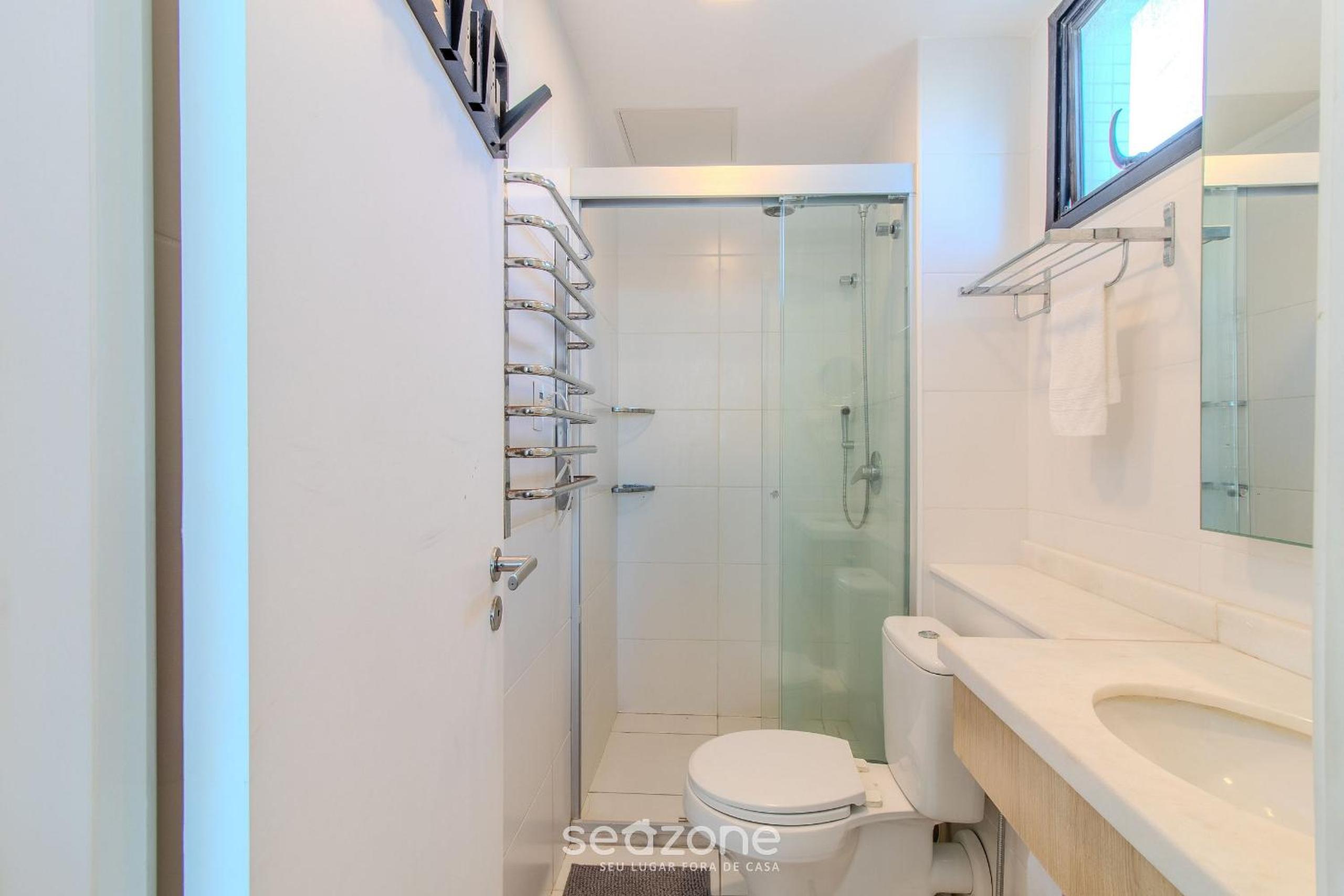 Accommodation with pool, sauna, and gym in the heart of Salvador - AAP