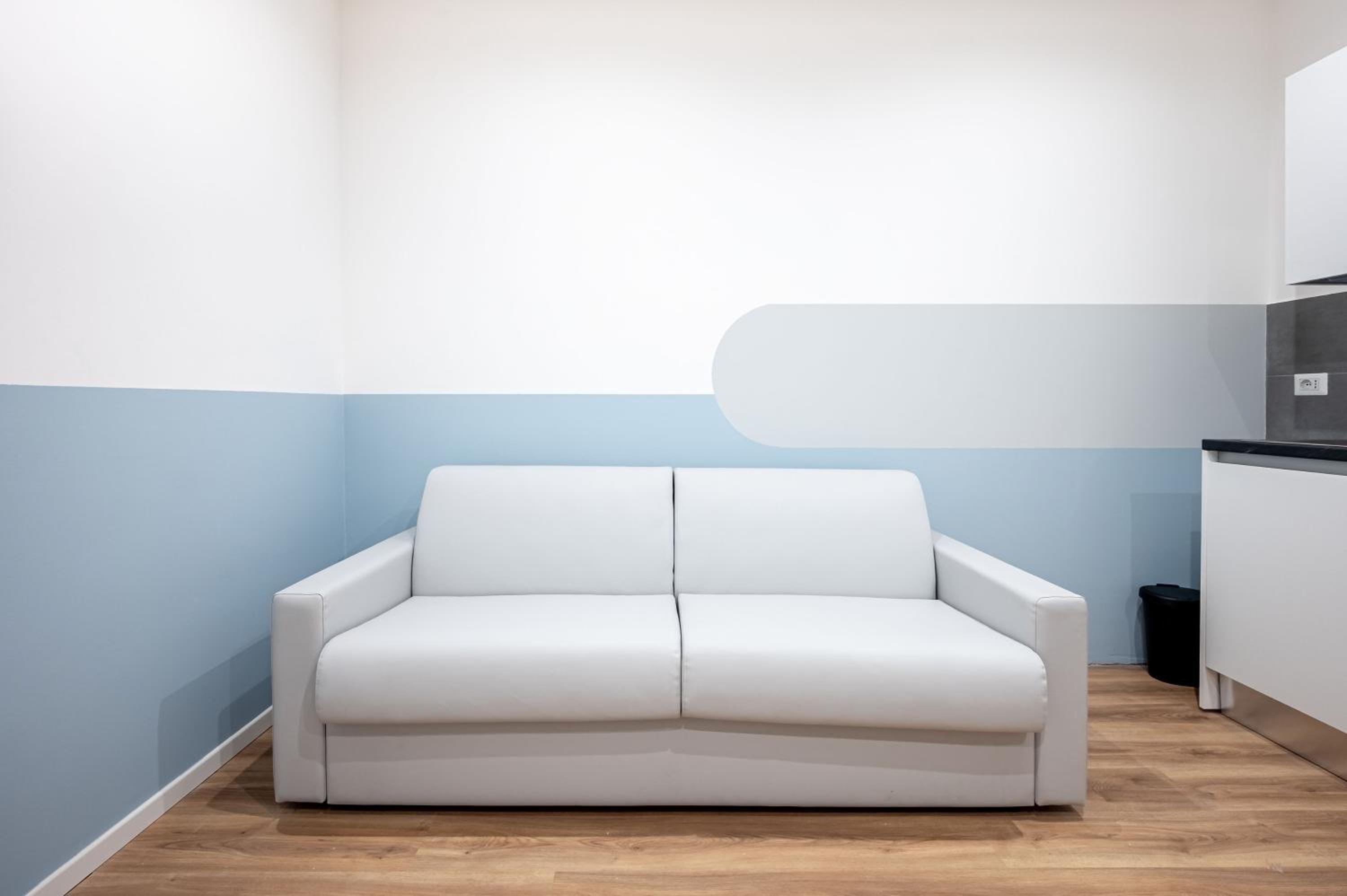 - NumberZ - Rooms Apartments and Suites with Wi-Fi and AC