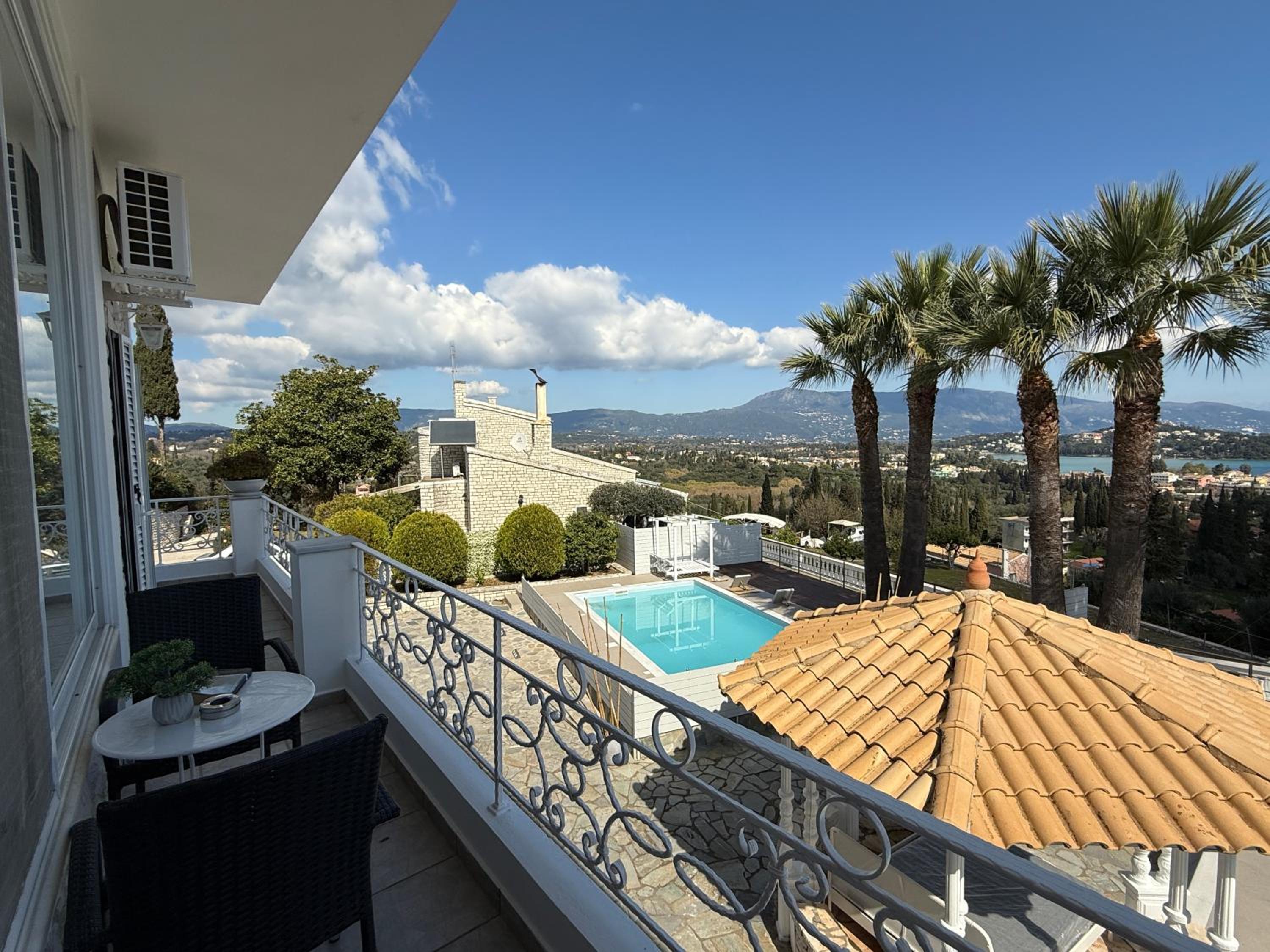 Villa La Vista Residence - Exclusive Sea View Villa with 2 private pools
