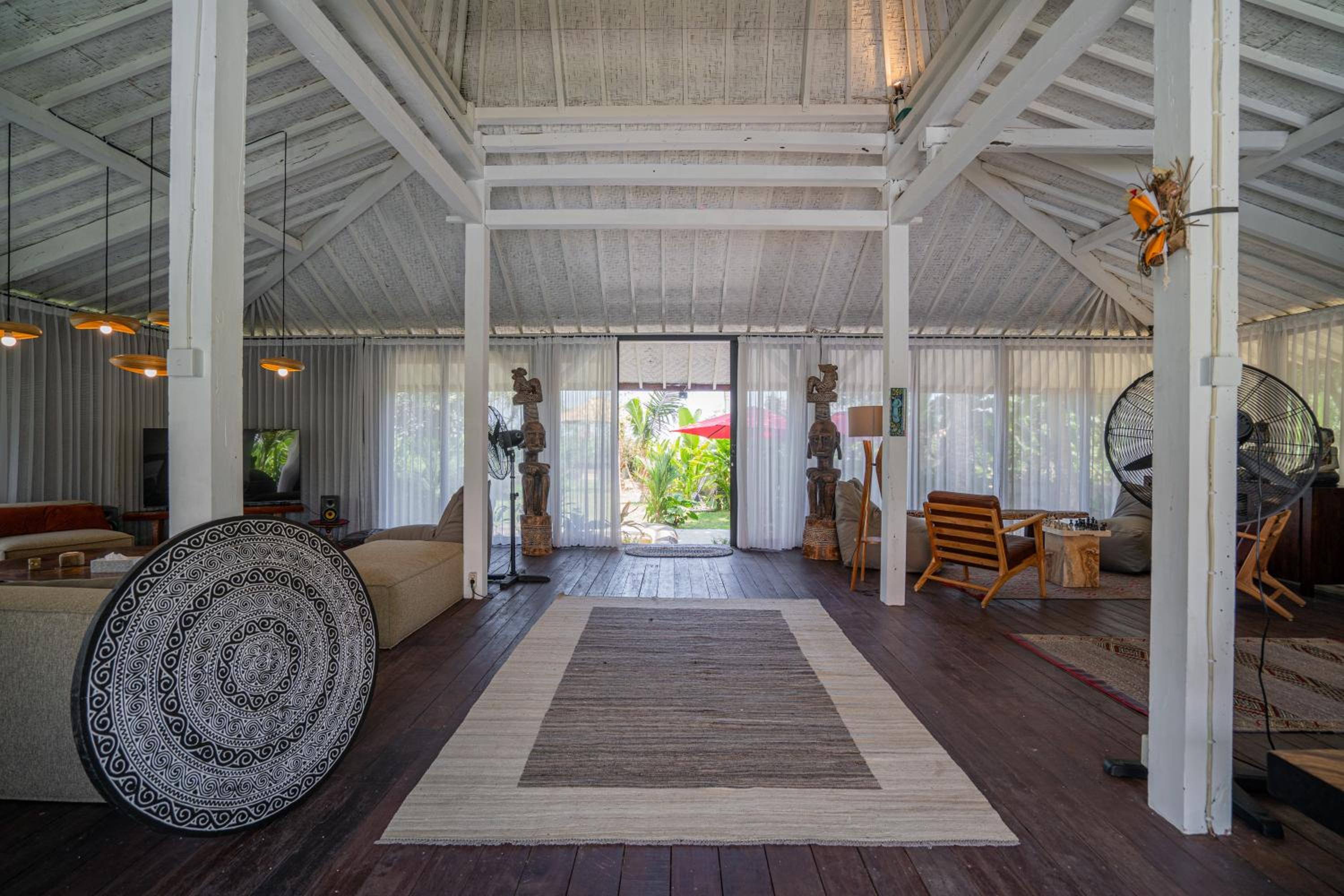 Villa Taman Sari - 3BR Villa near Tanah lot
