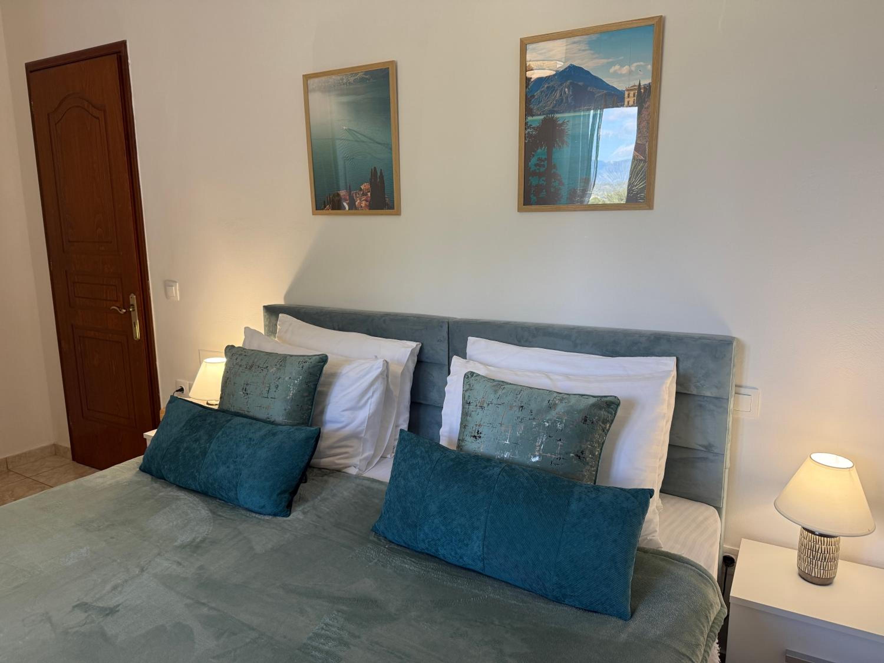 Villa La Vista Residence - Exclusive Sea View Villa with 2 private pools