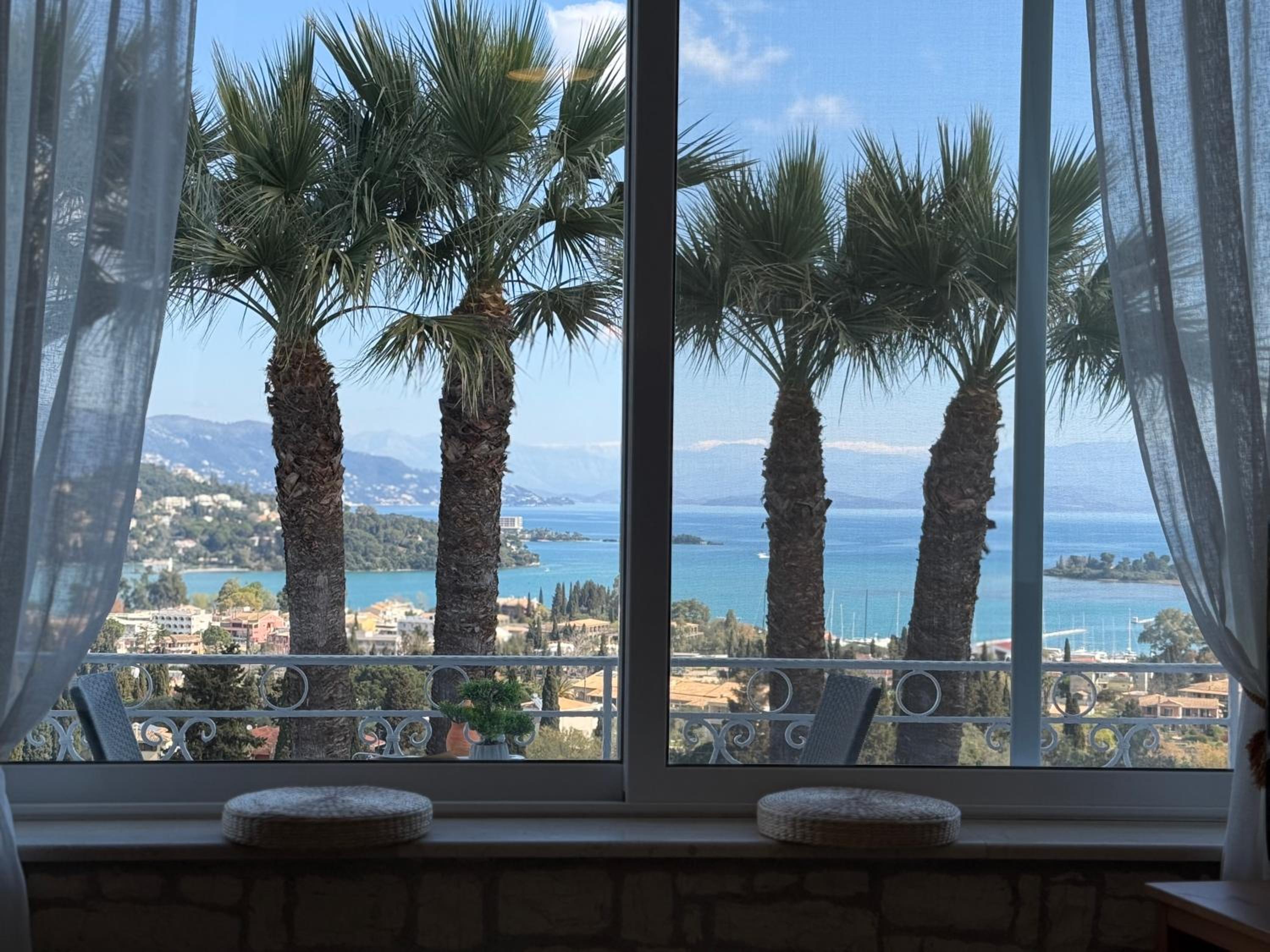Villa La Vista Residence - Exclusive Sea View Villa with 2 private pools