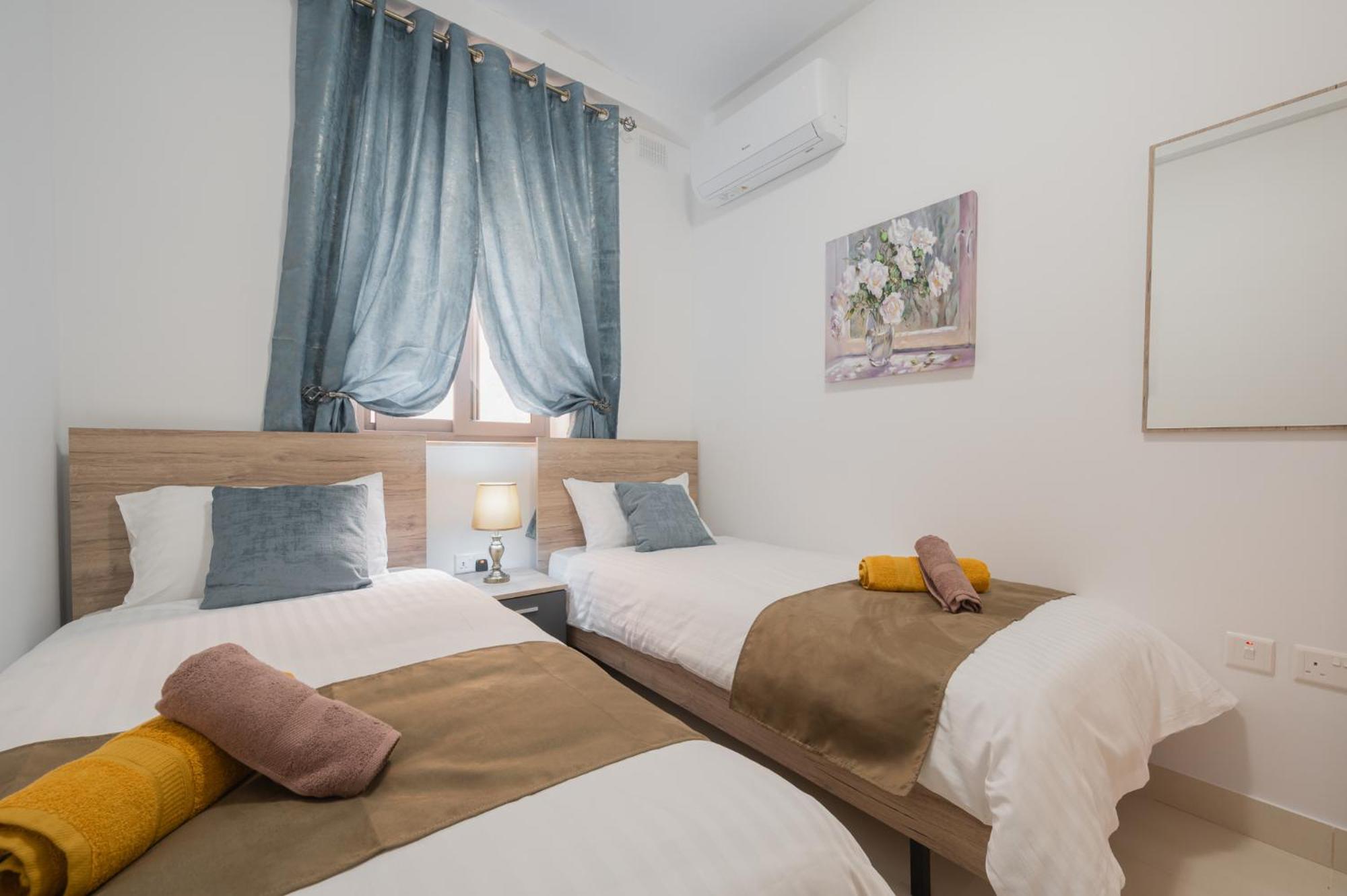Girna - Entire 3BR Ground floor Charming Apartment