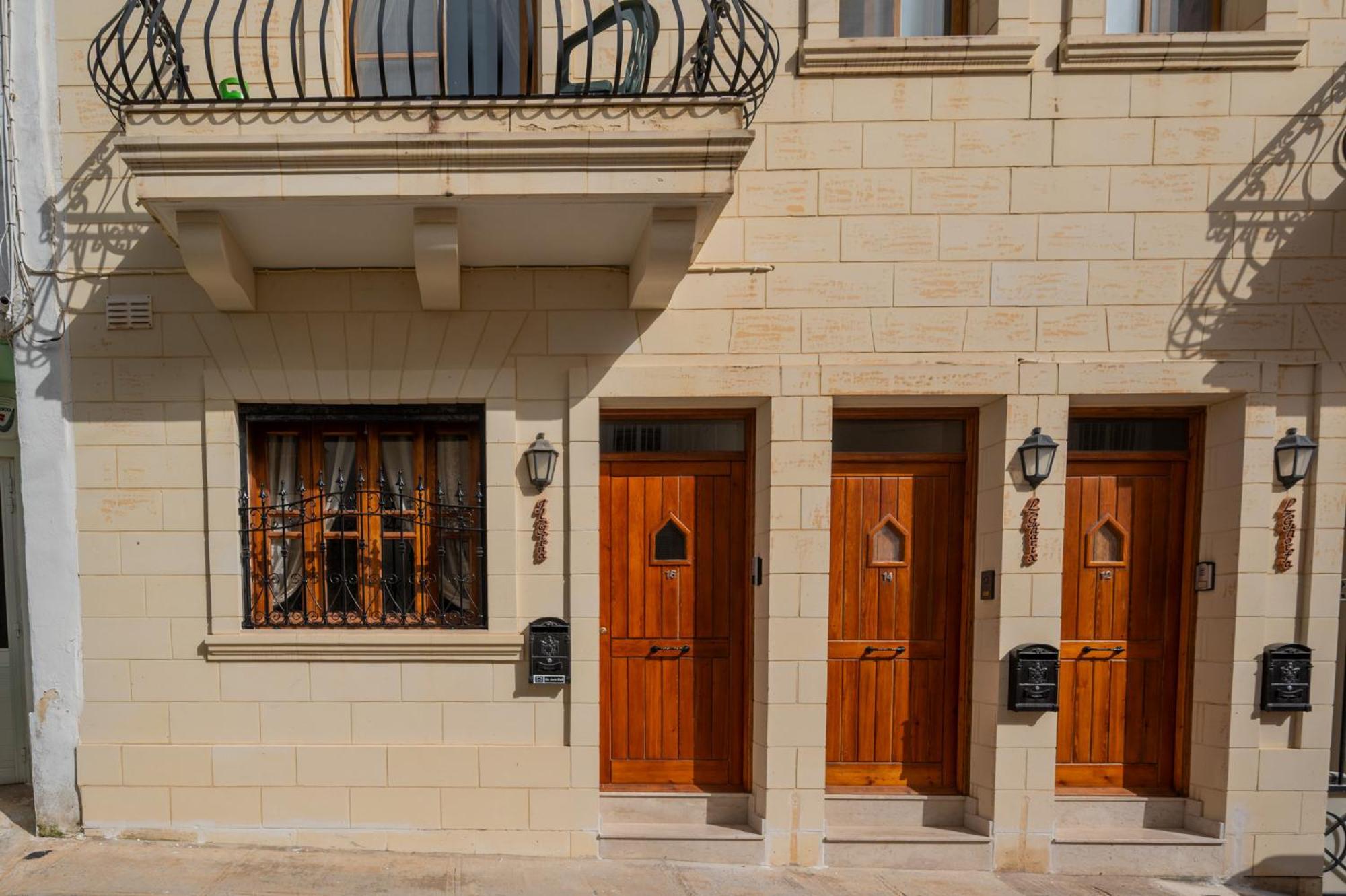 Girna - Entire 3BR Ground floor Charming Apartment