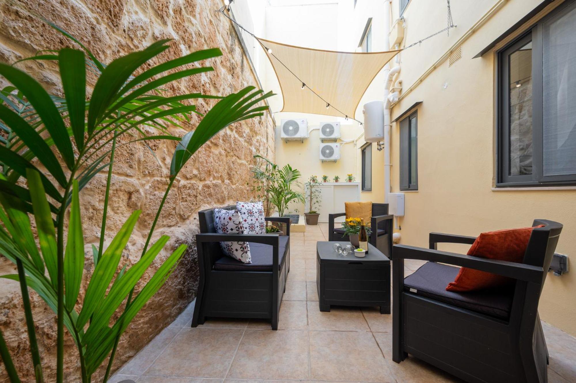 Girna - Entire 3BR Ground floor Charming Apartment