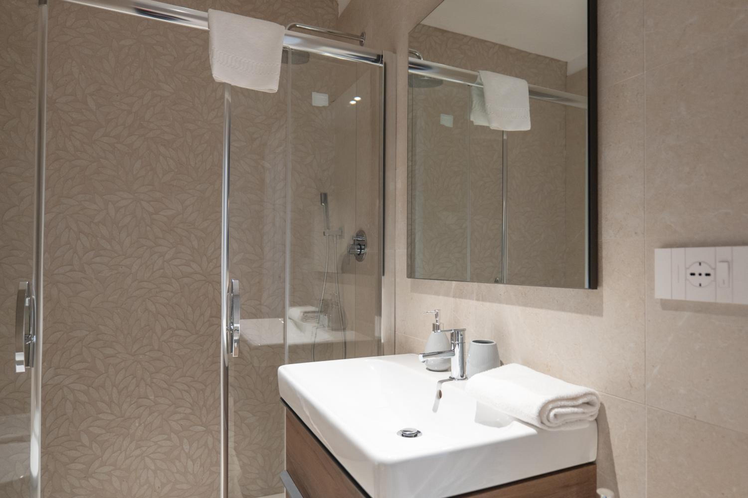 Porta del Mare - Luxury Beachfront Apartments